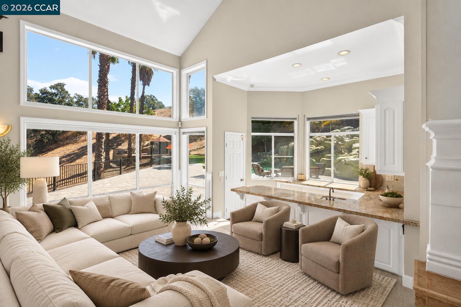 73 Blackhawk Club Ct