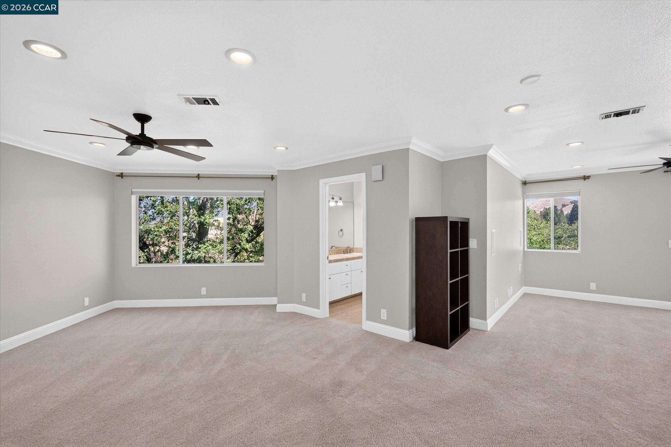 73 Blackhawk Club Ct