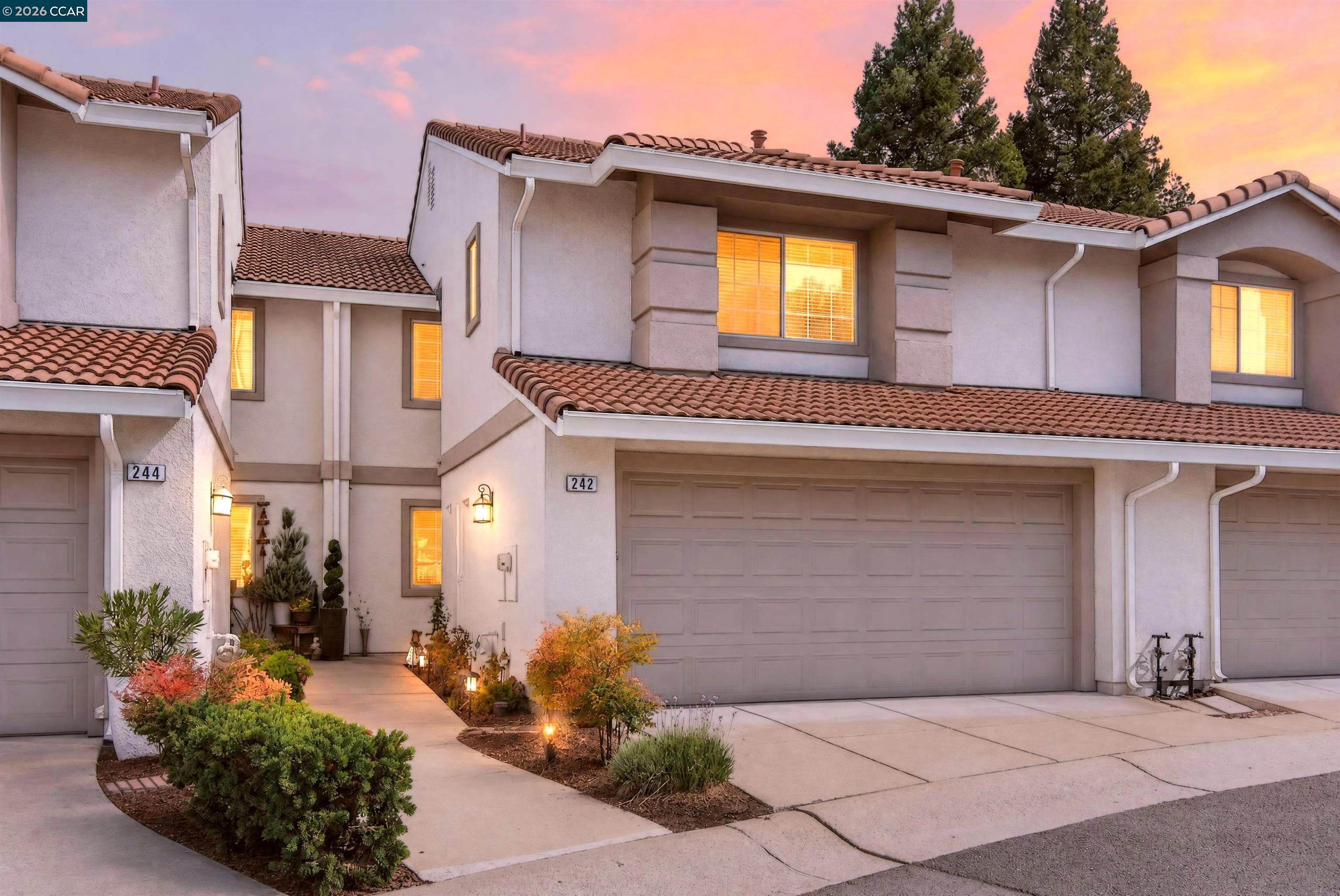 242 Portola Dr