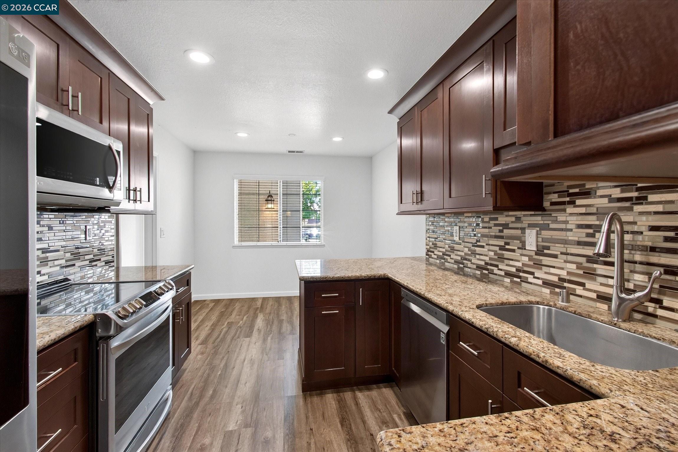 242 Portola Dr