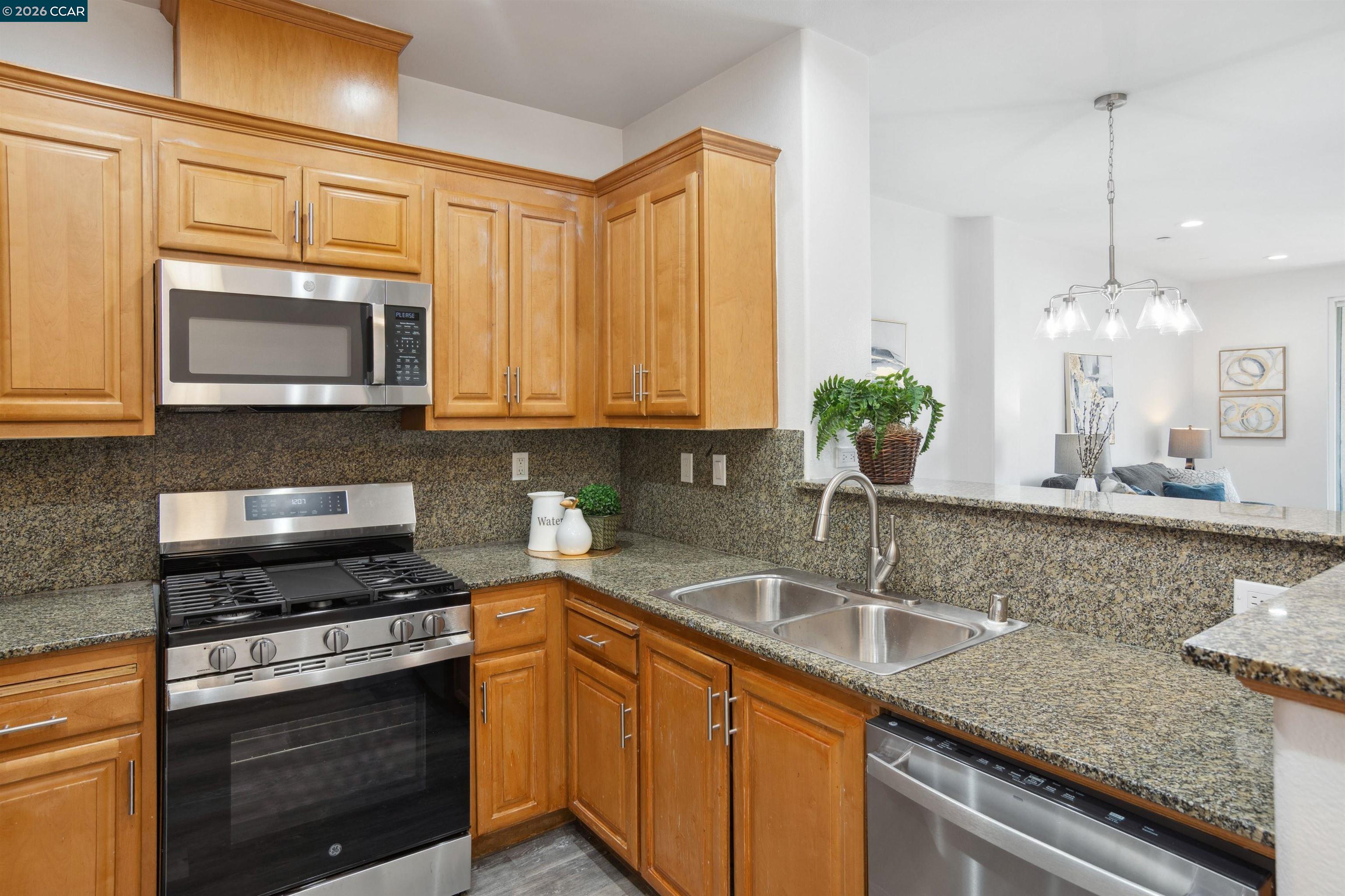 3240 Maguire Way # 401