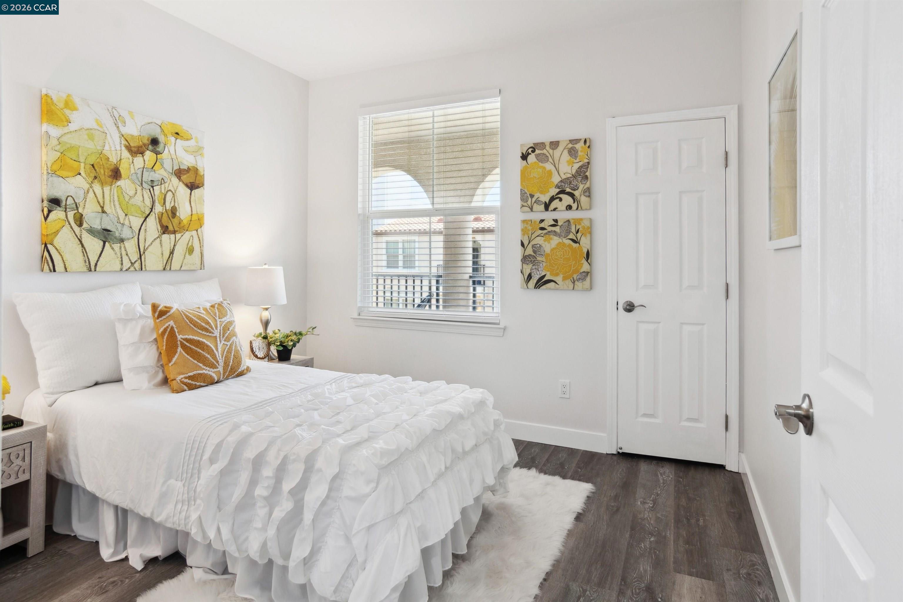 3240 Maguire Way # 401