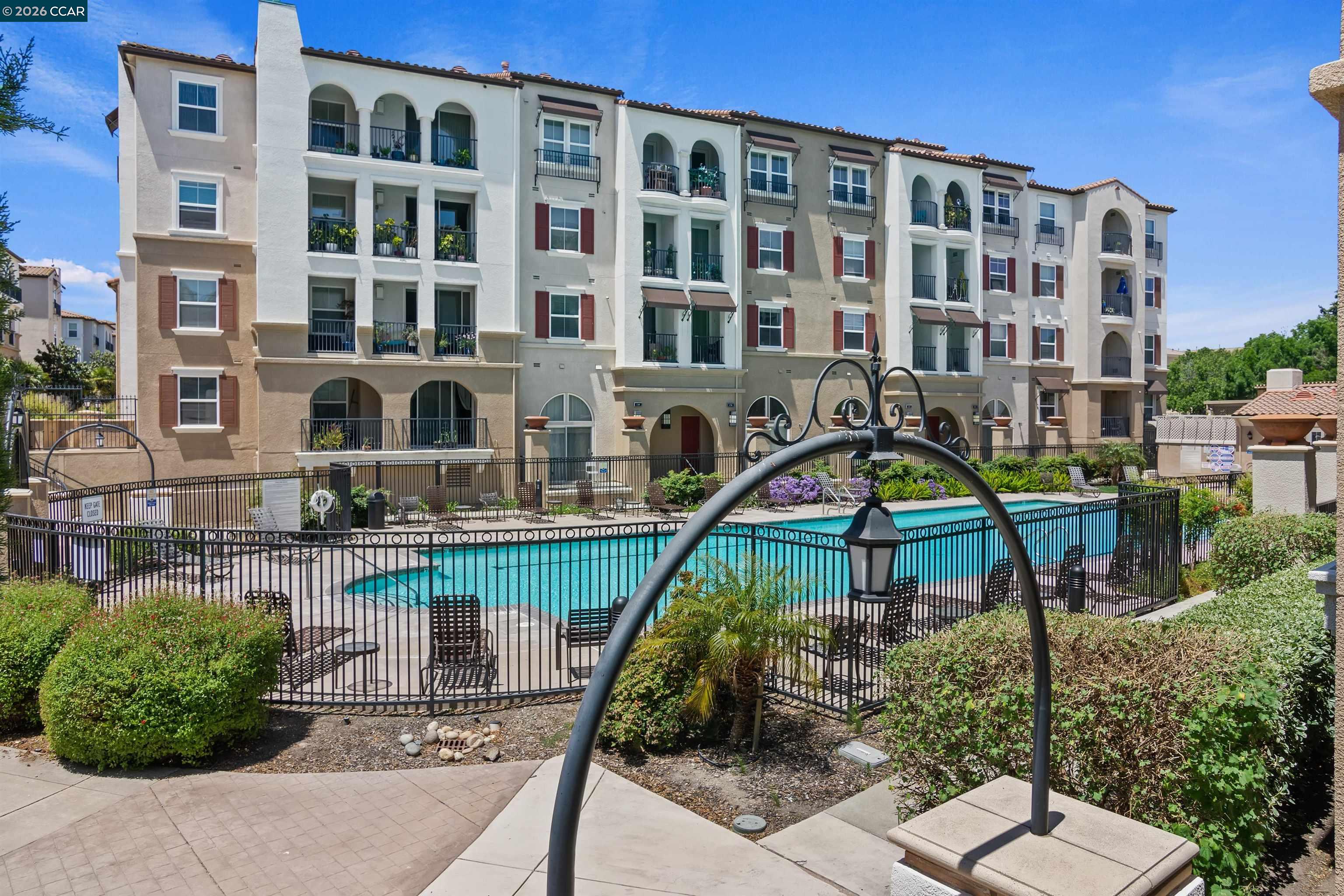 3240 Maguire Way # 401