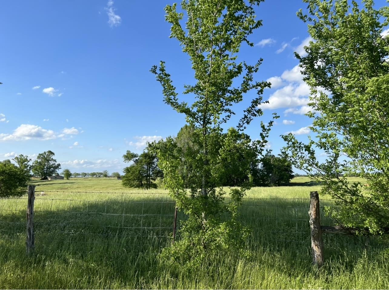 10 ACRES TBD FM 2276