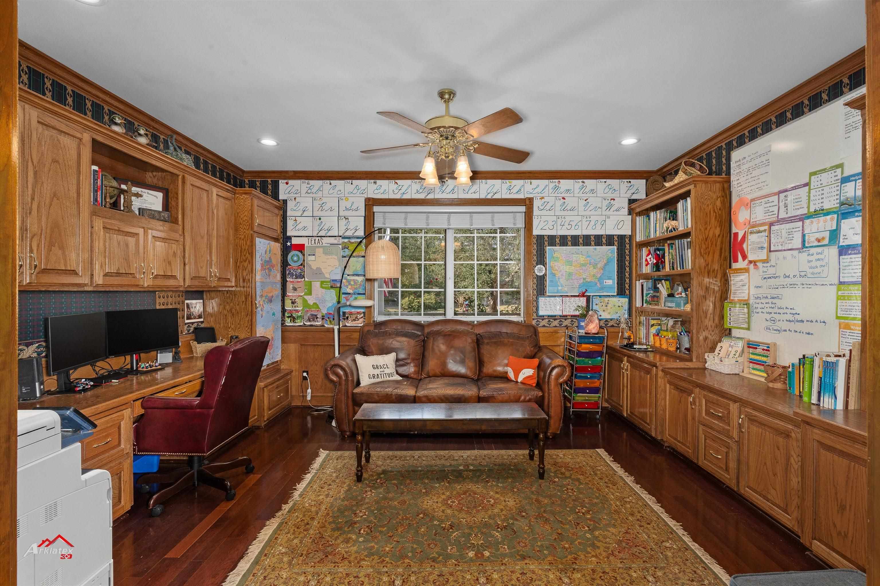 210 Scottsville Crossing Loop