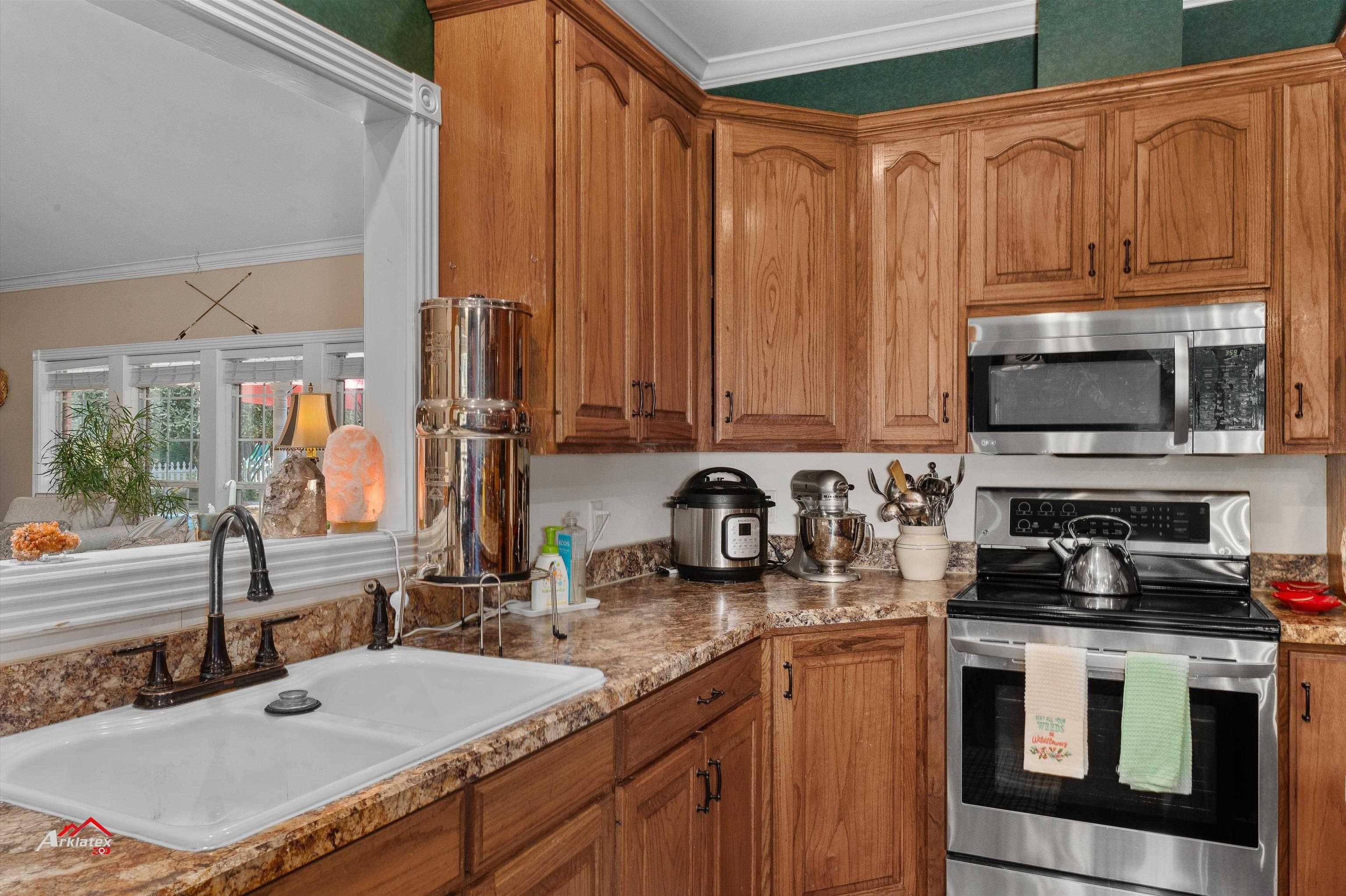 210 Scottsville Crossing Loop