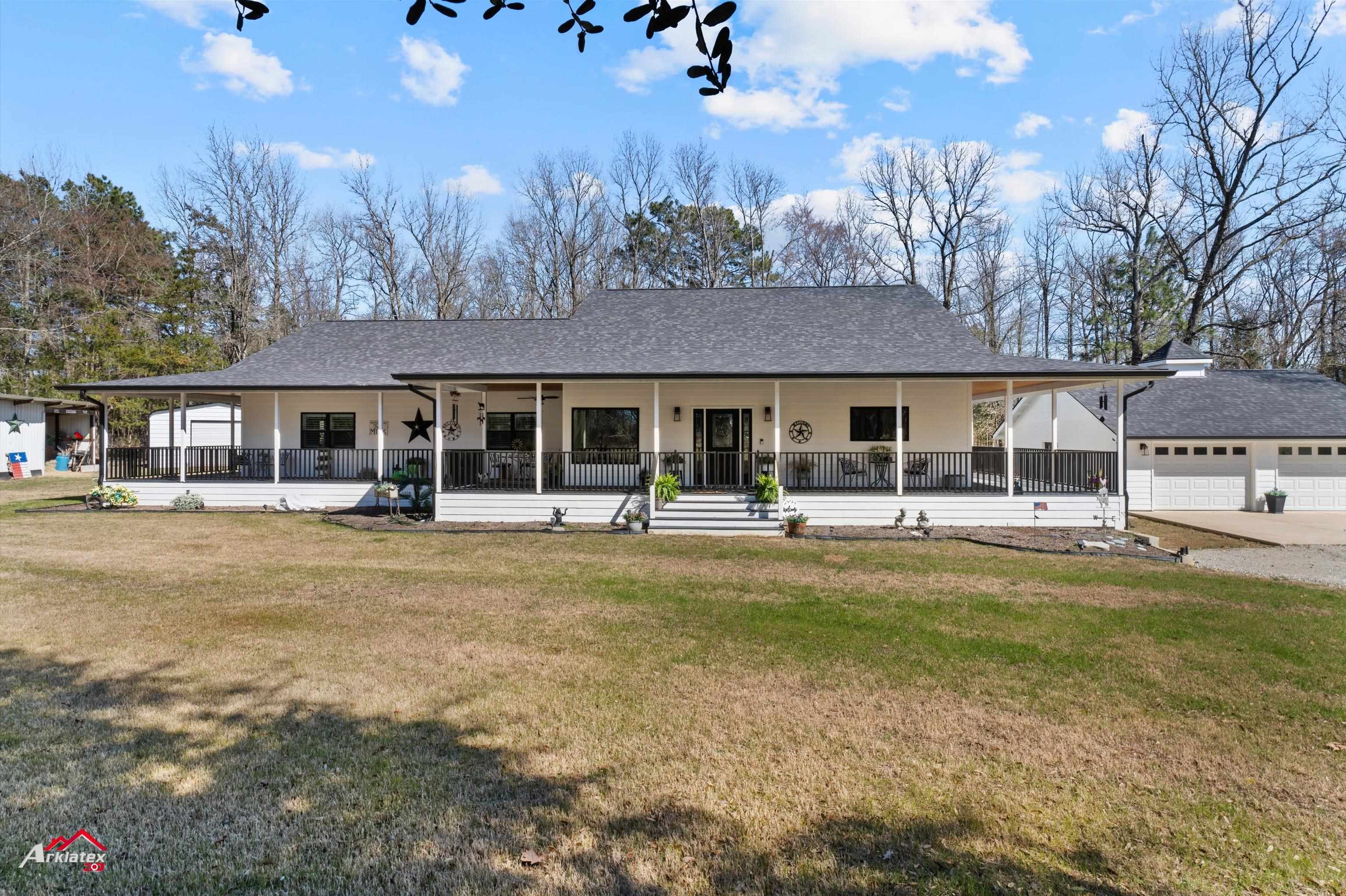 6270 US HWY 259 N
