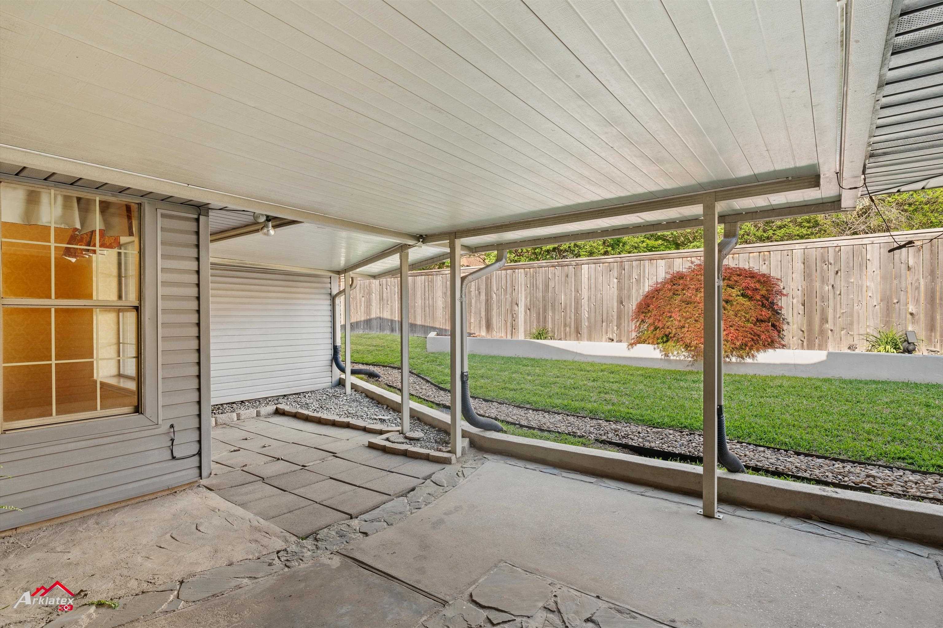 404 Lakewood Dr