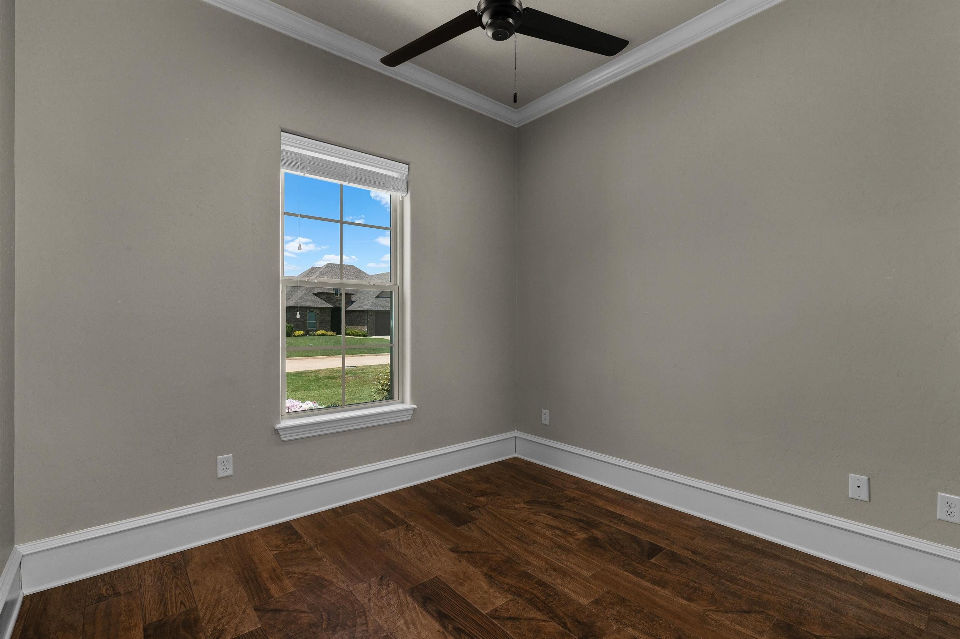 219 Saddle Brook Cir