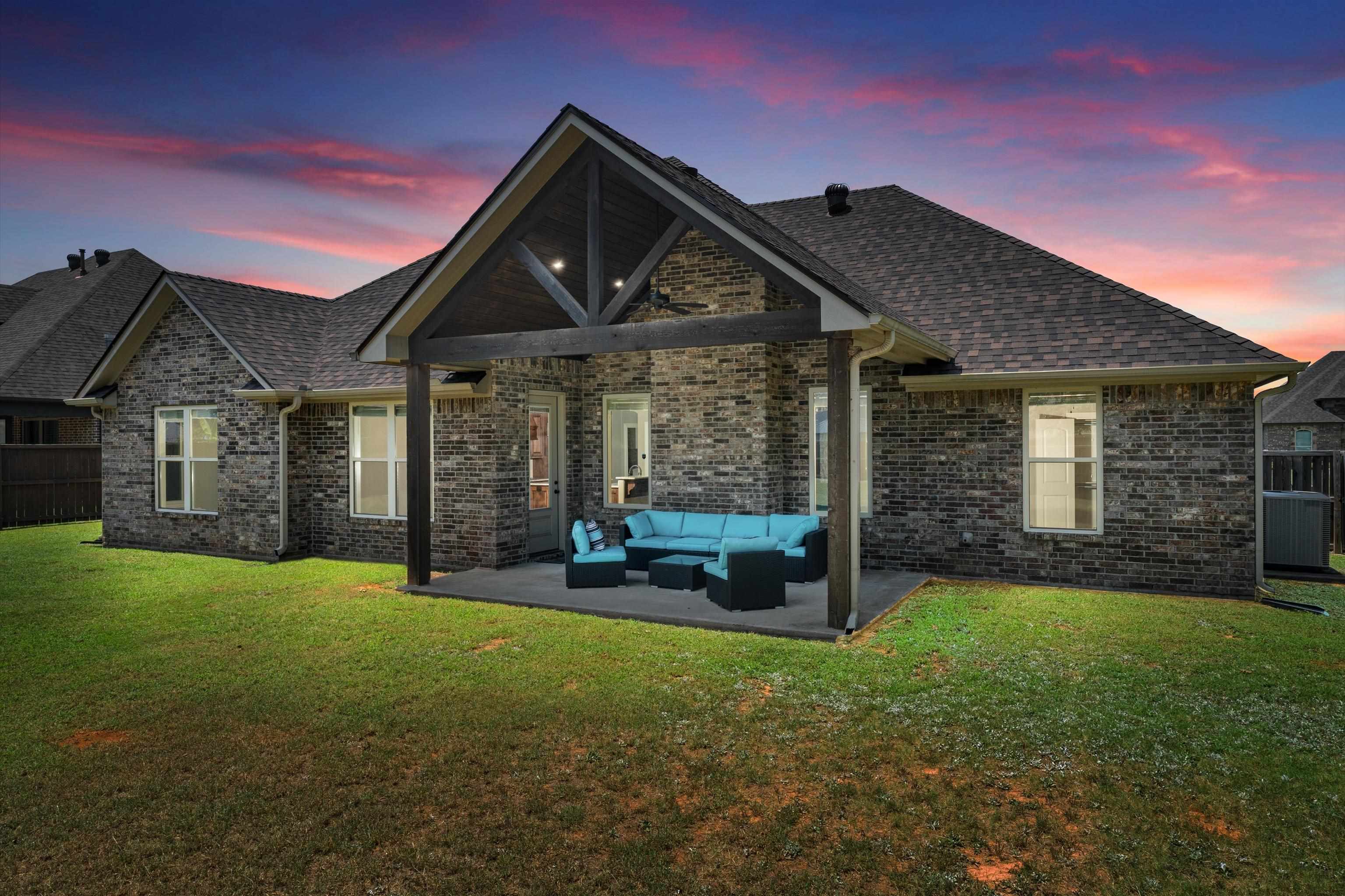 219 Saddle Brook Cir