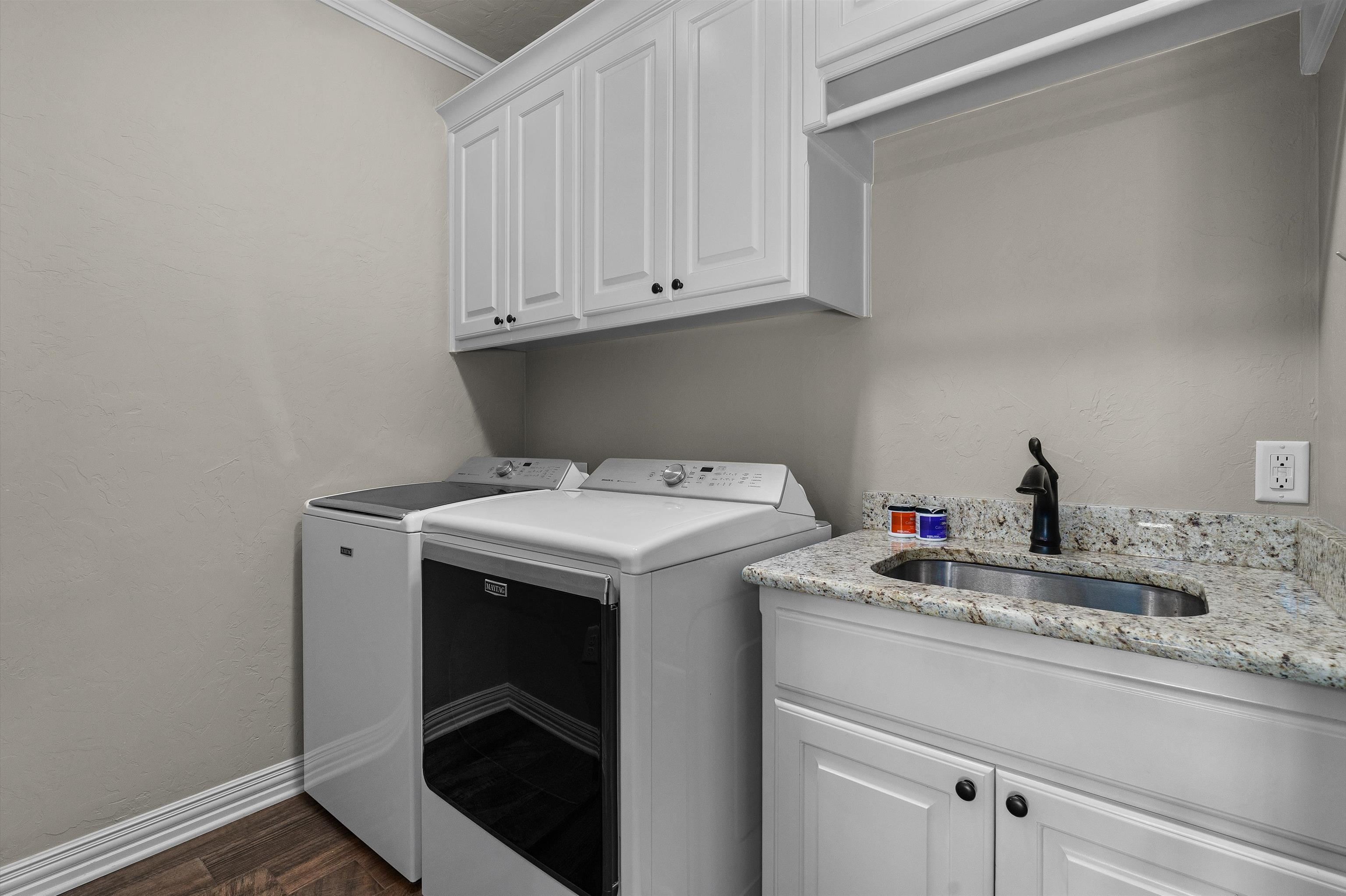 219 Saddle Brook Cir
