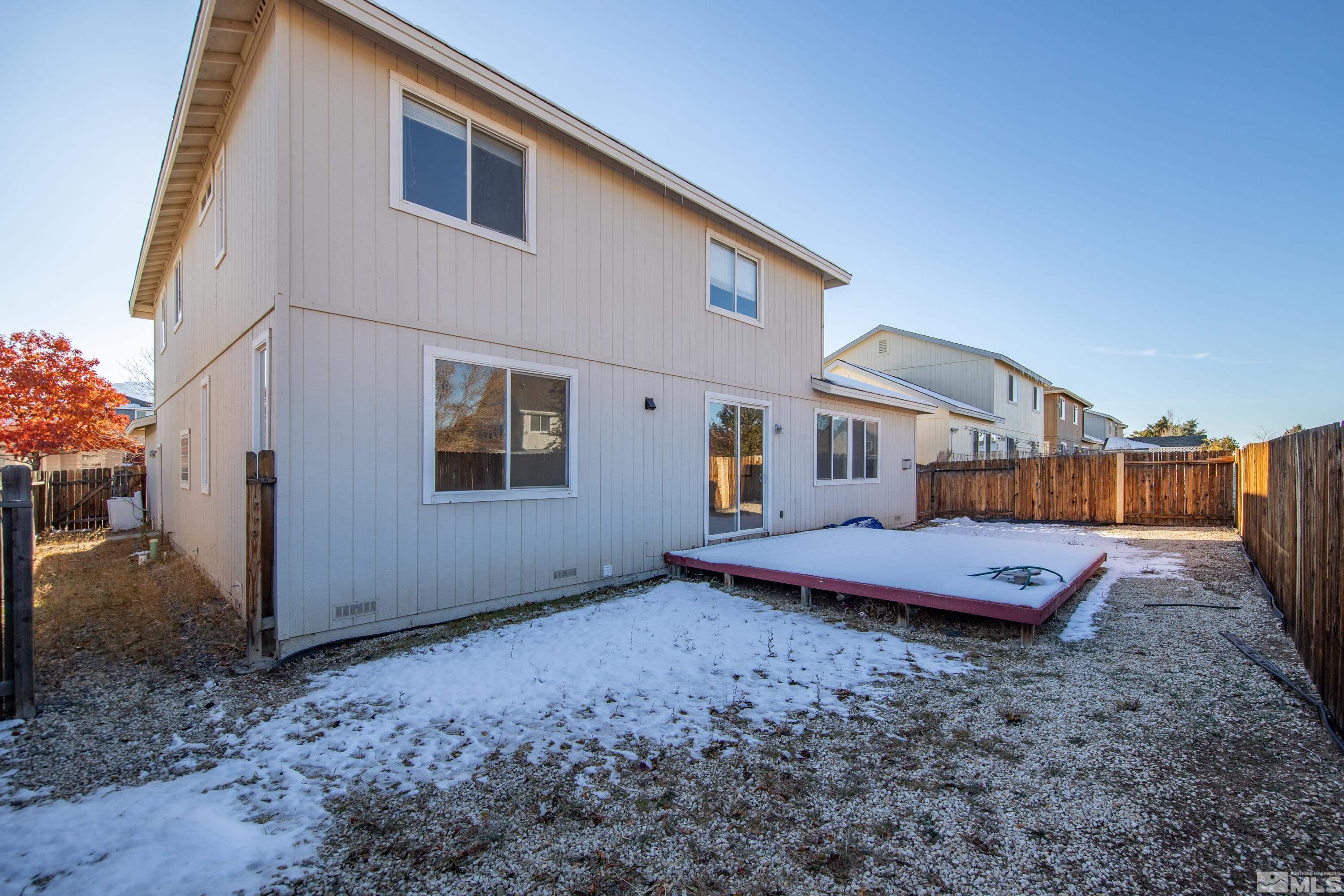 9538 Long River