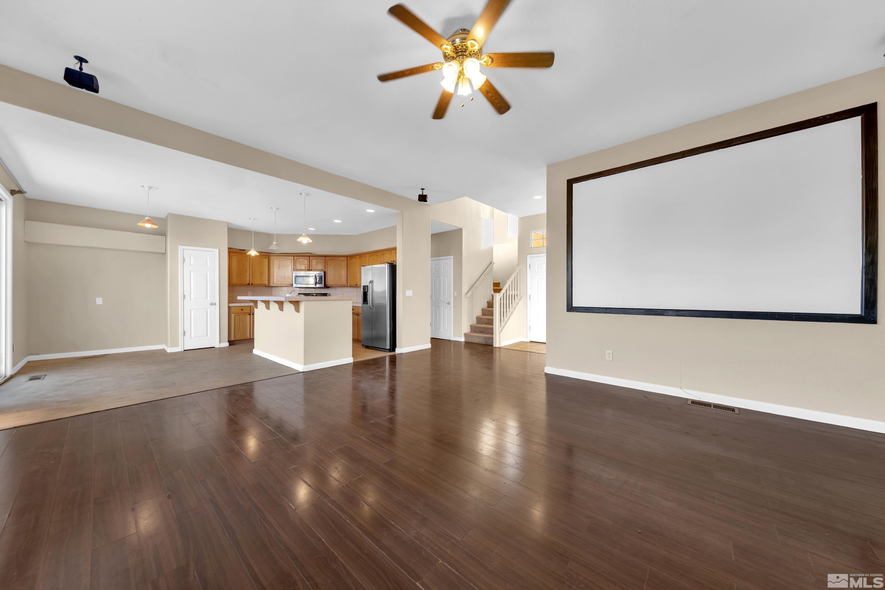 9538 Long River