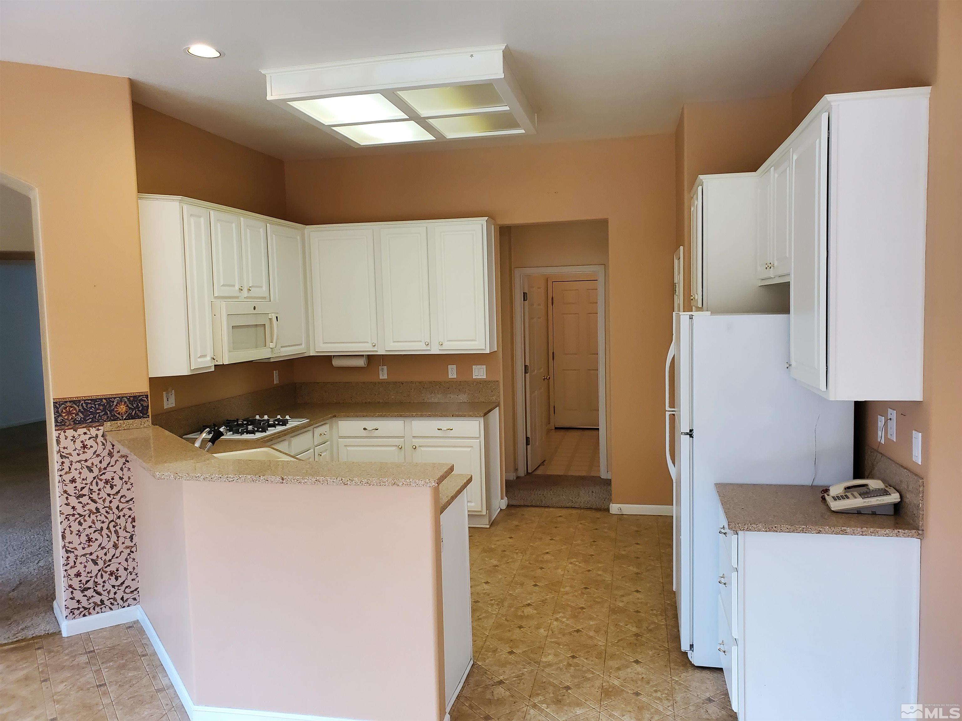 9980 Moccasin Court