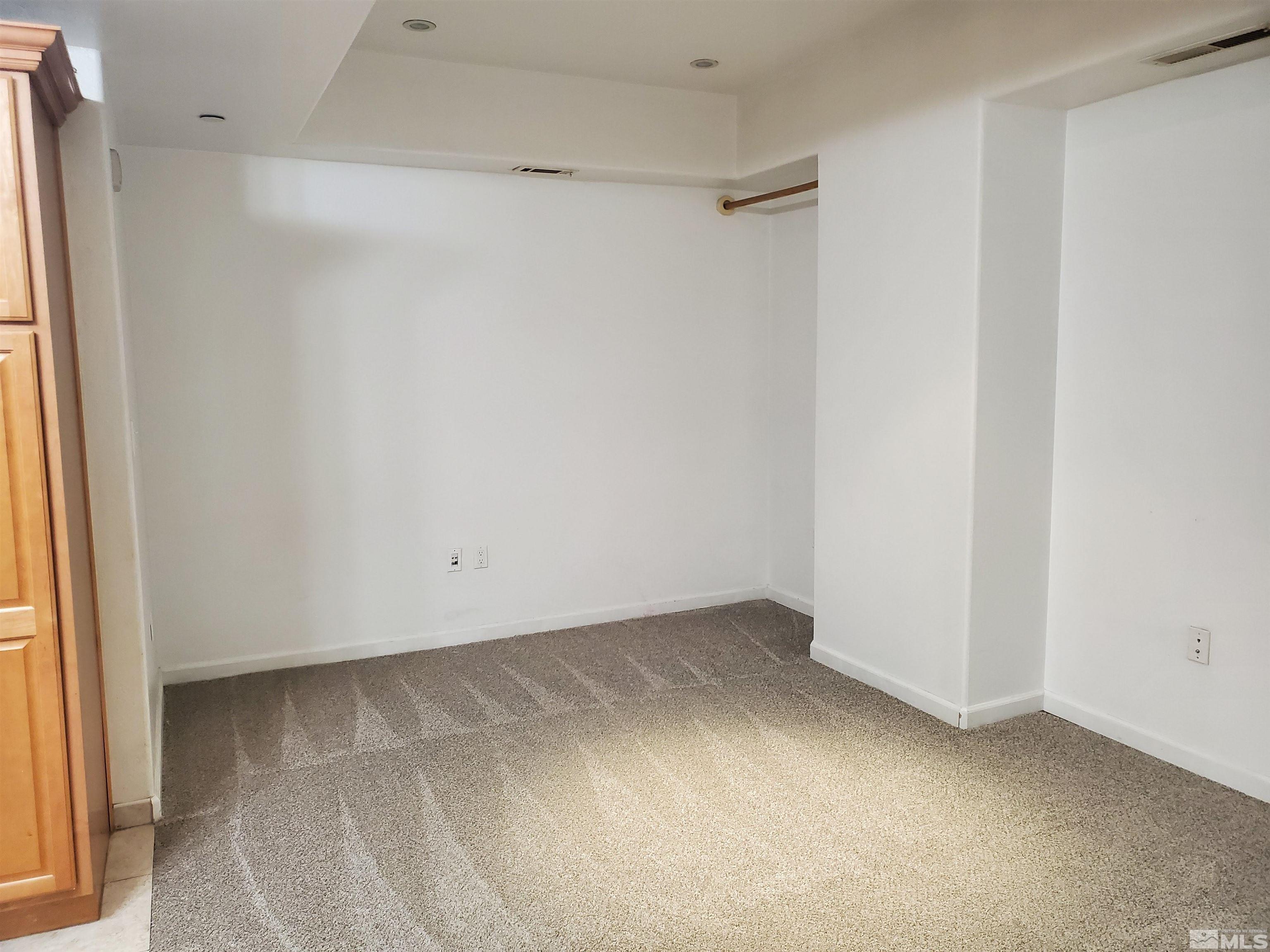 200 W 2nd Street, 312