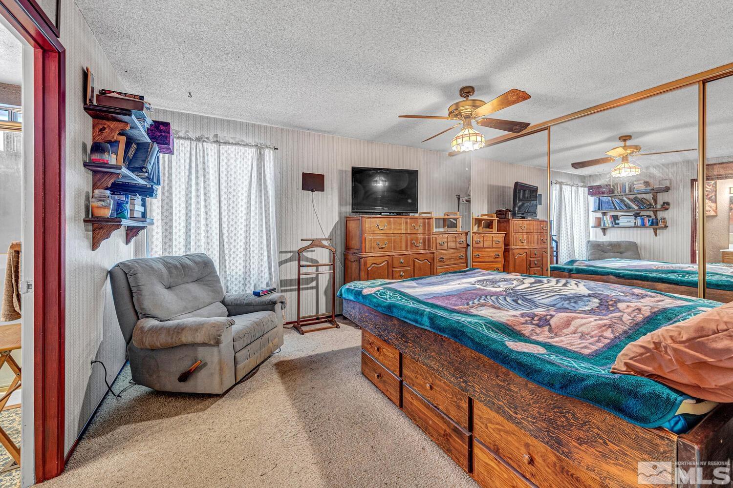 986 Palmwood Drive
