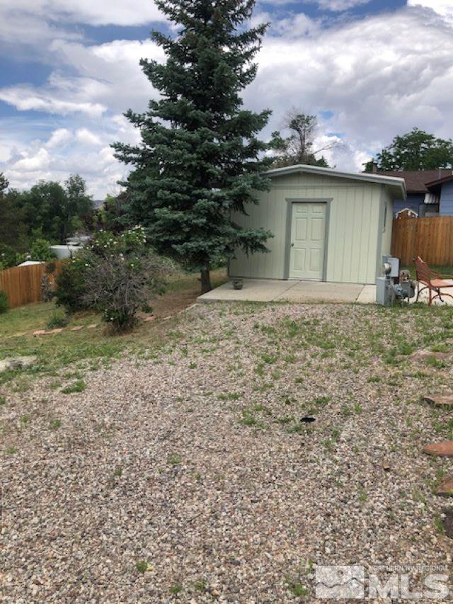 5145 Oetting Lane