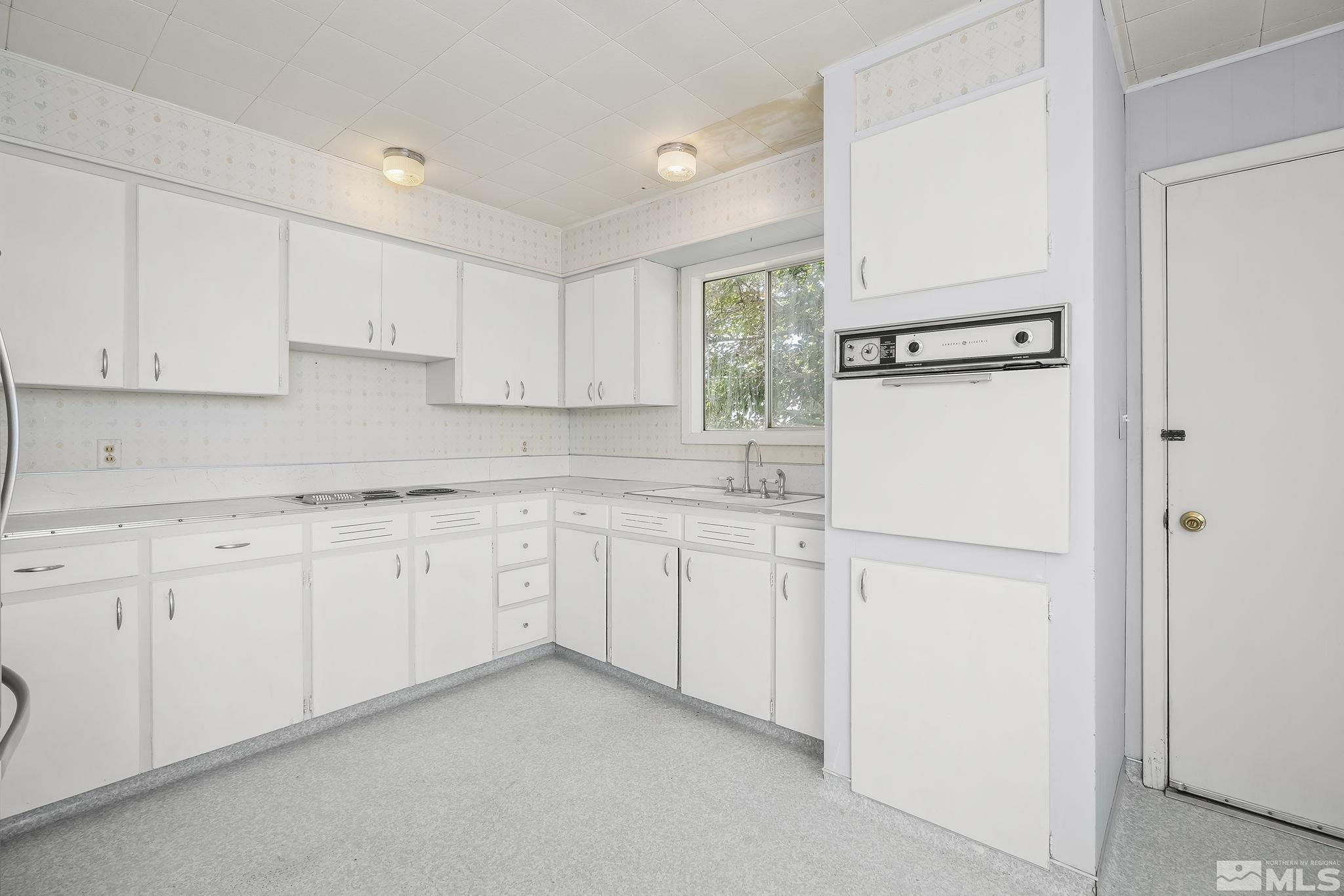 34 Calcite Drive