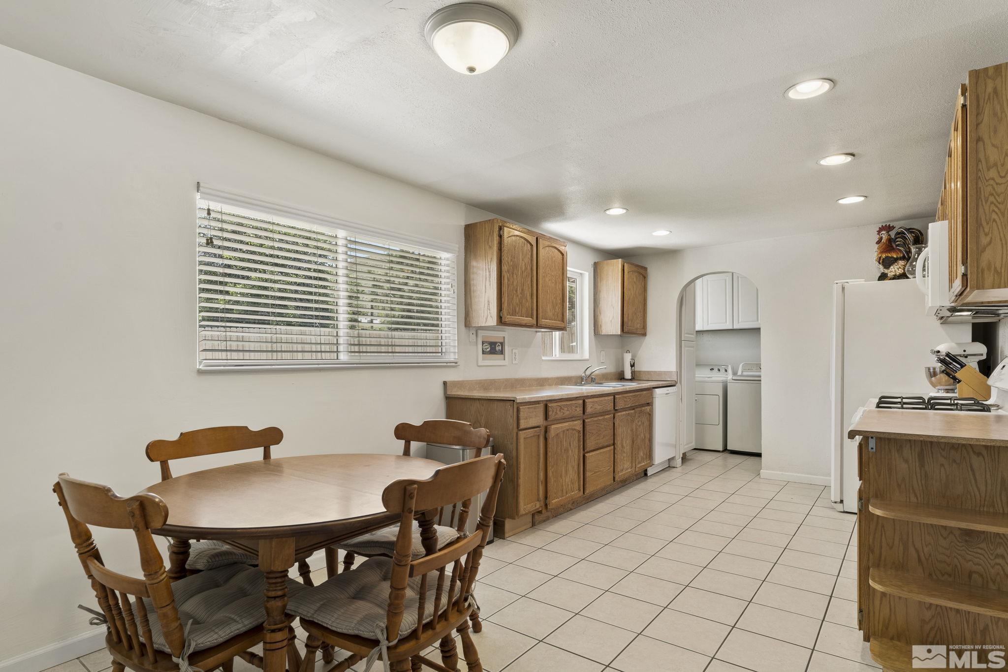 8980 Turbine Way