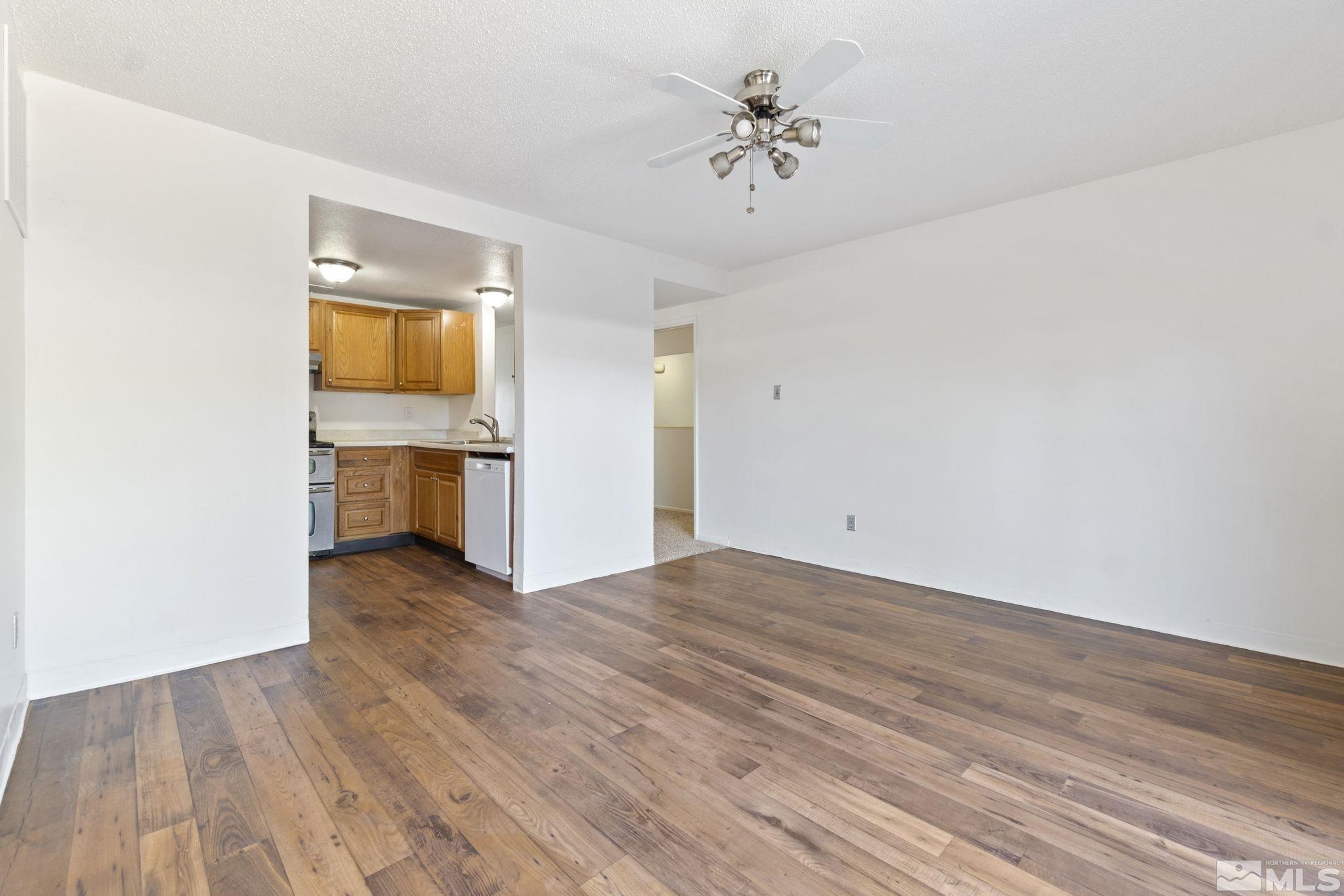 1738 Meadowvale Way