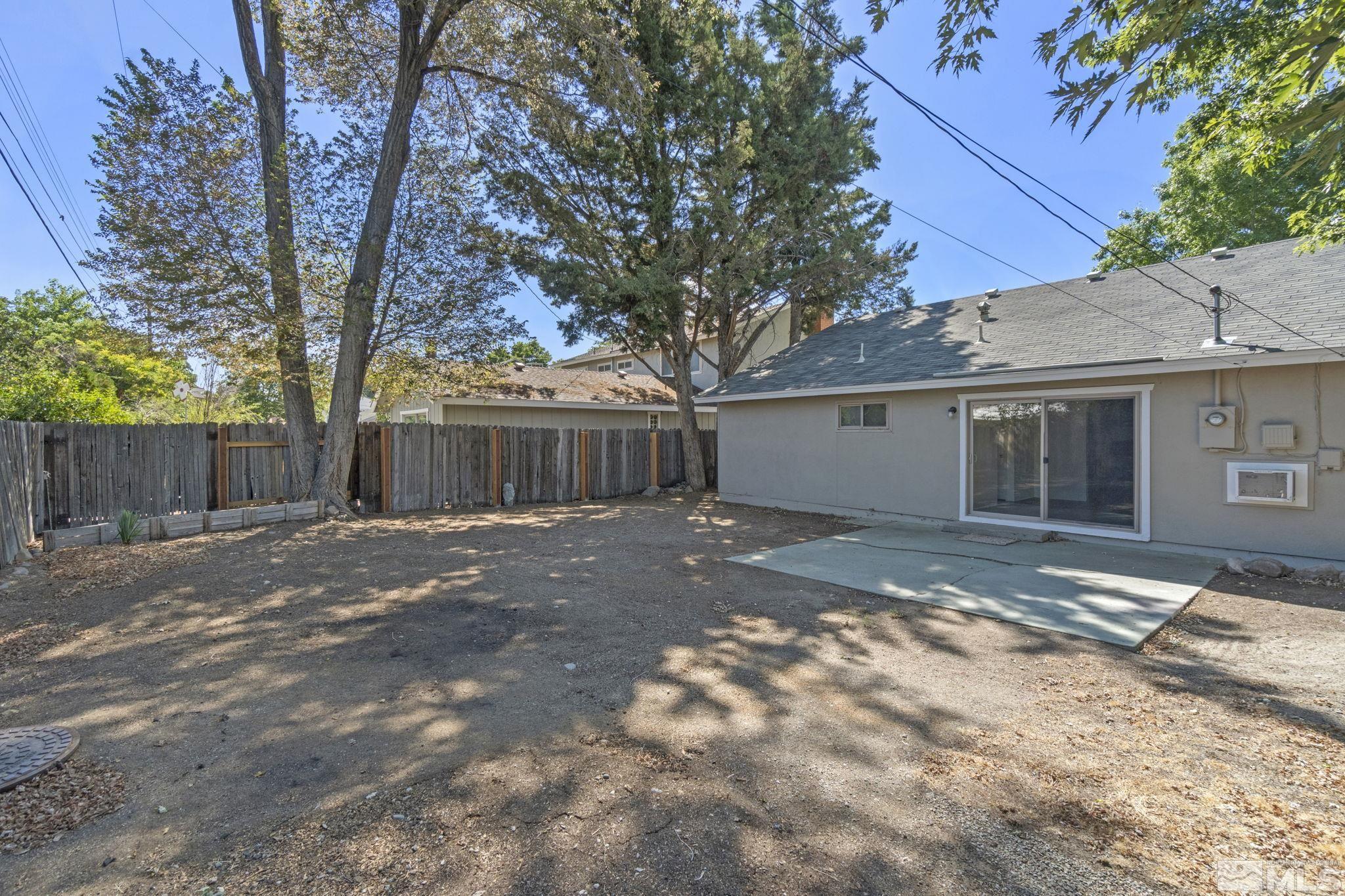 1738 Meadowvale Way