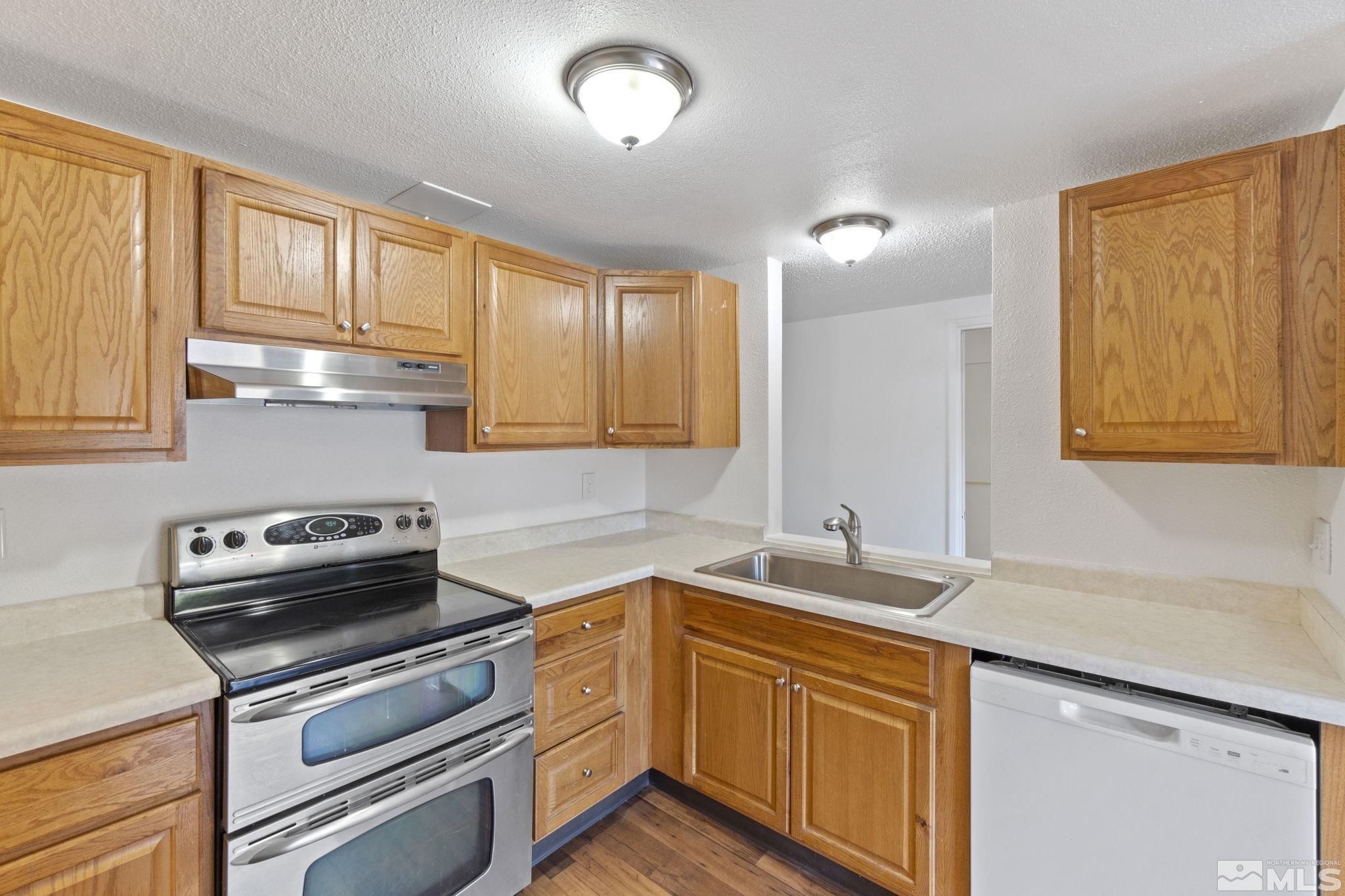 1738 Meadowvale Way