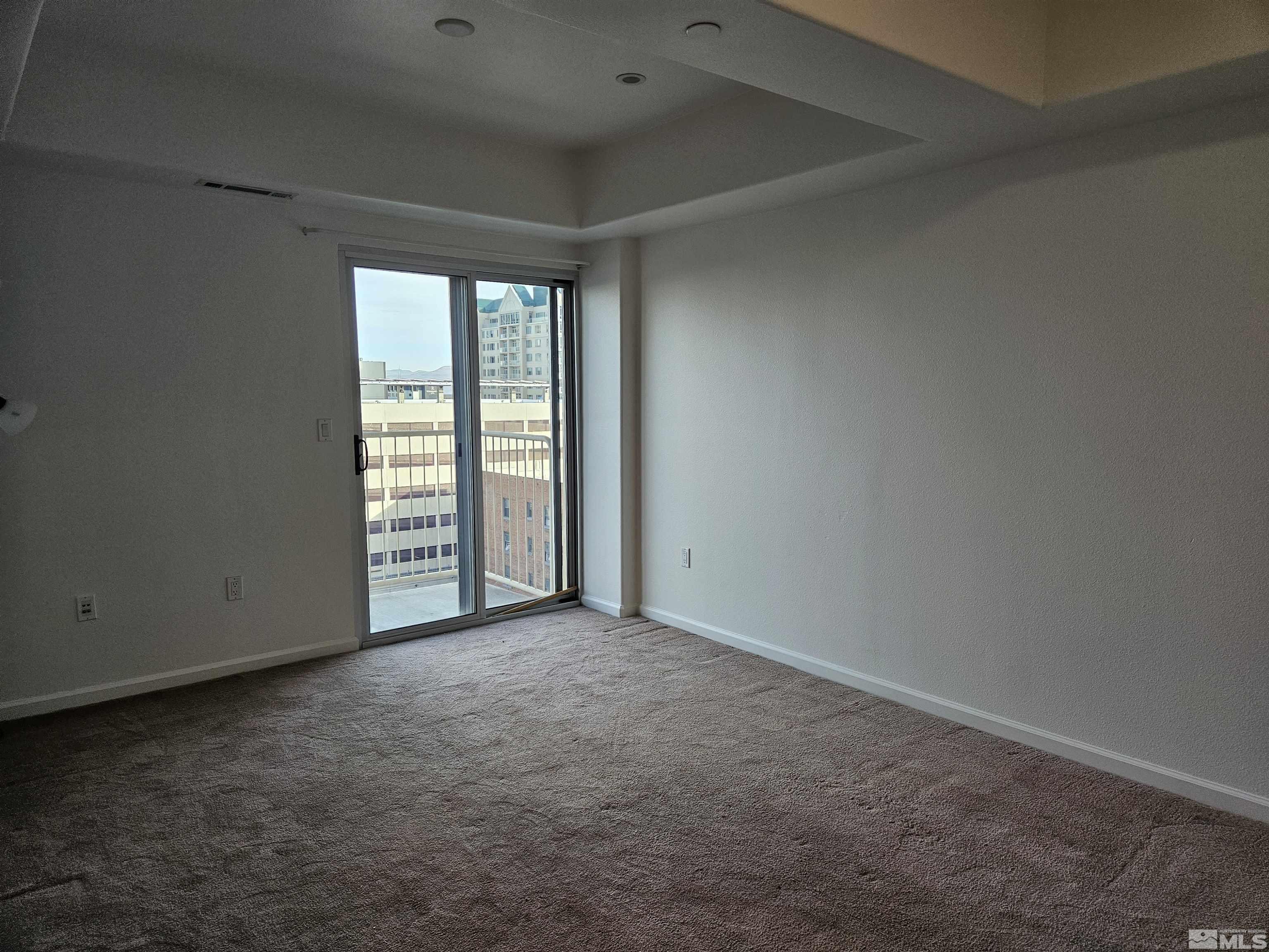 200 W 2nd Street, 603