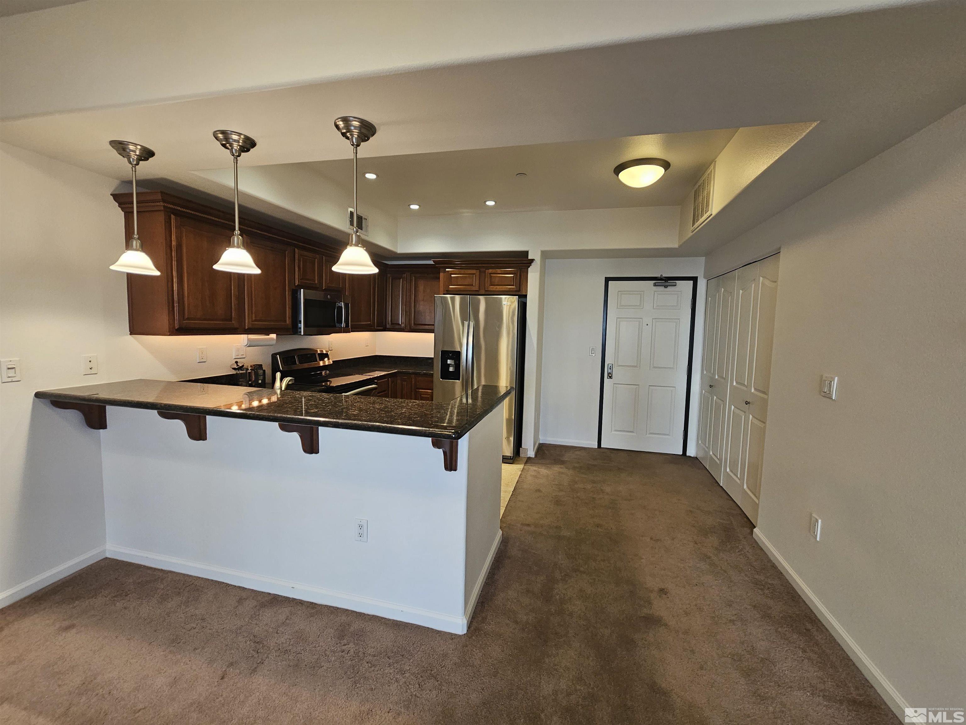 200 W 2nd Street, 603