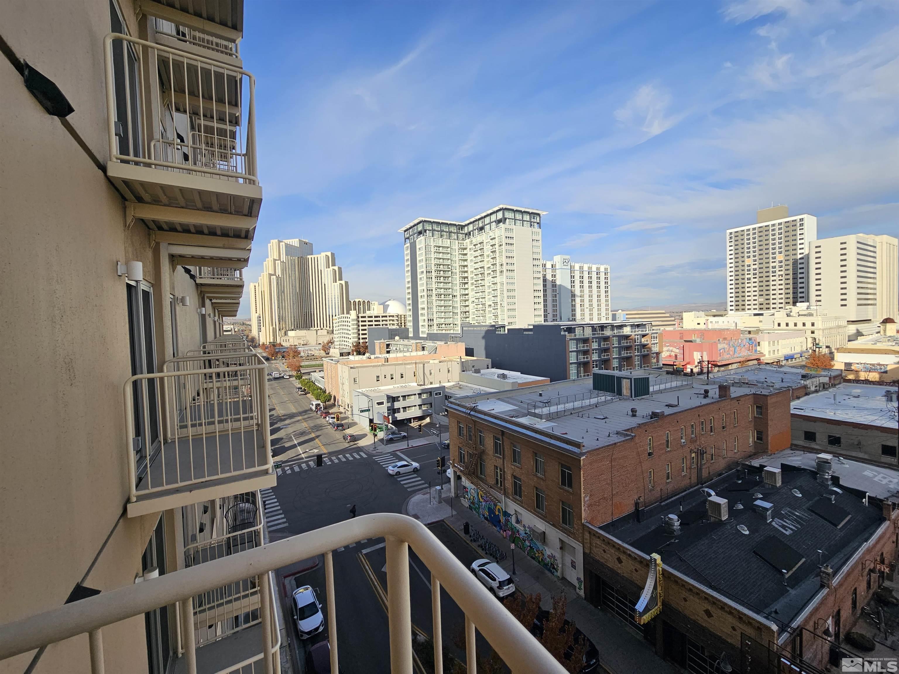 200 W 2nd Street, 603
