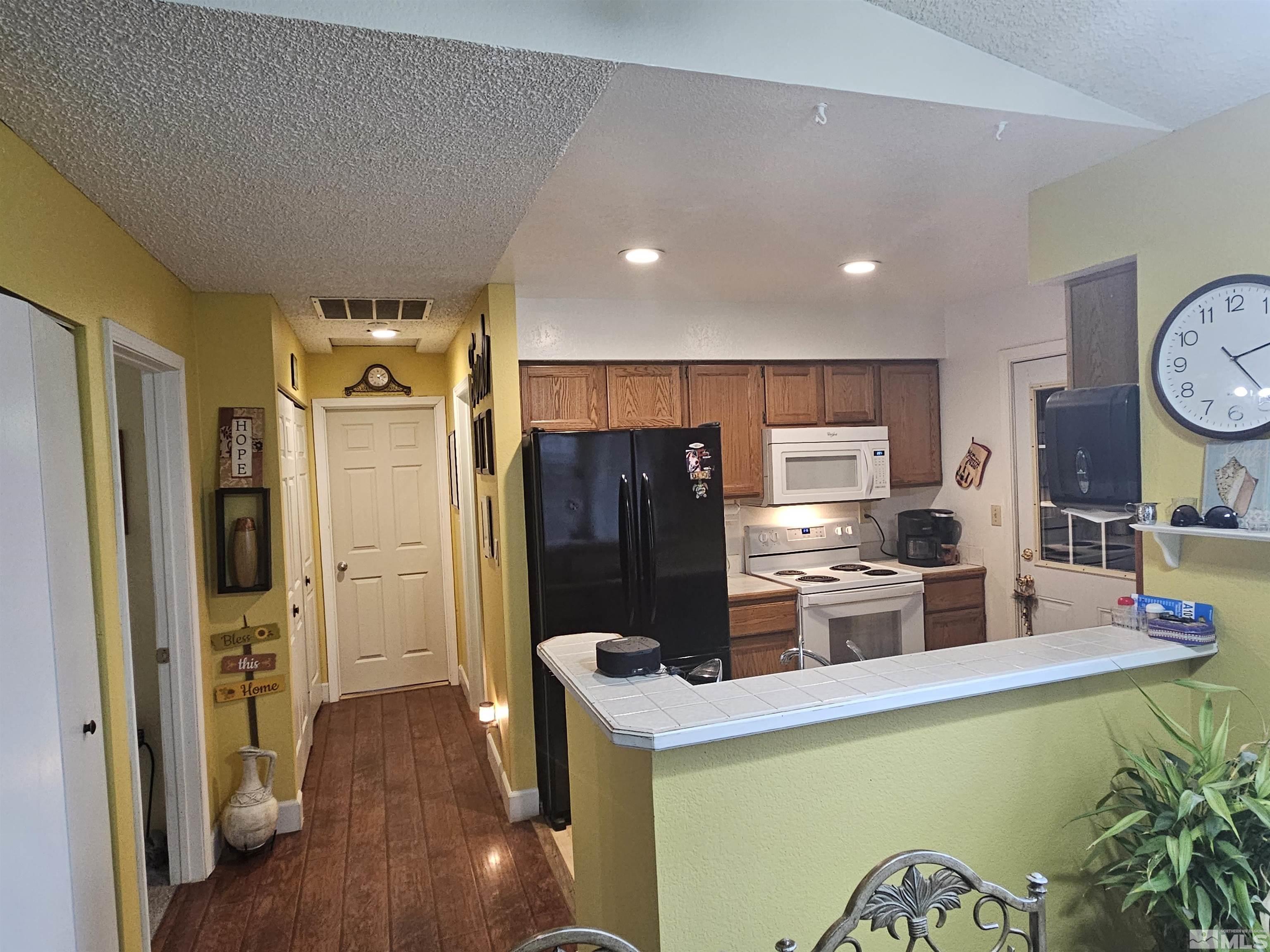 7185 Lindsey Lane