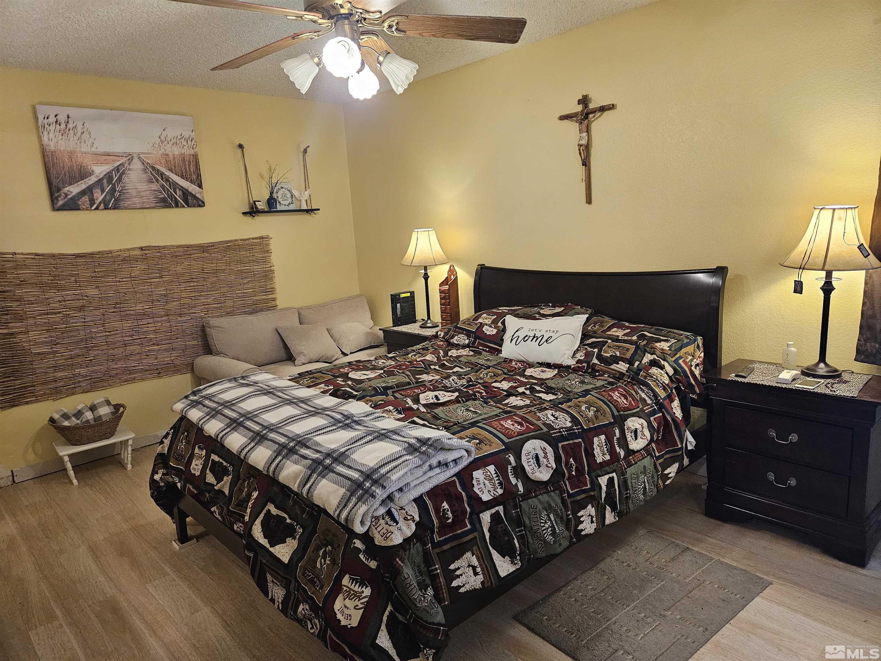 7185 Lindsey Lane