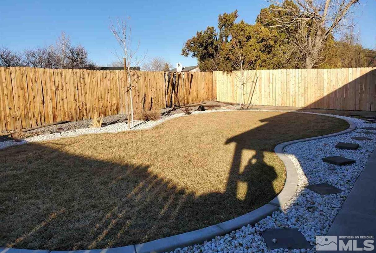864 Glen Meadow Drive