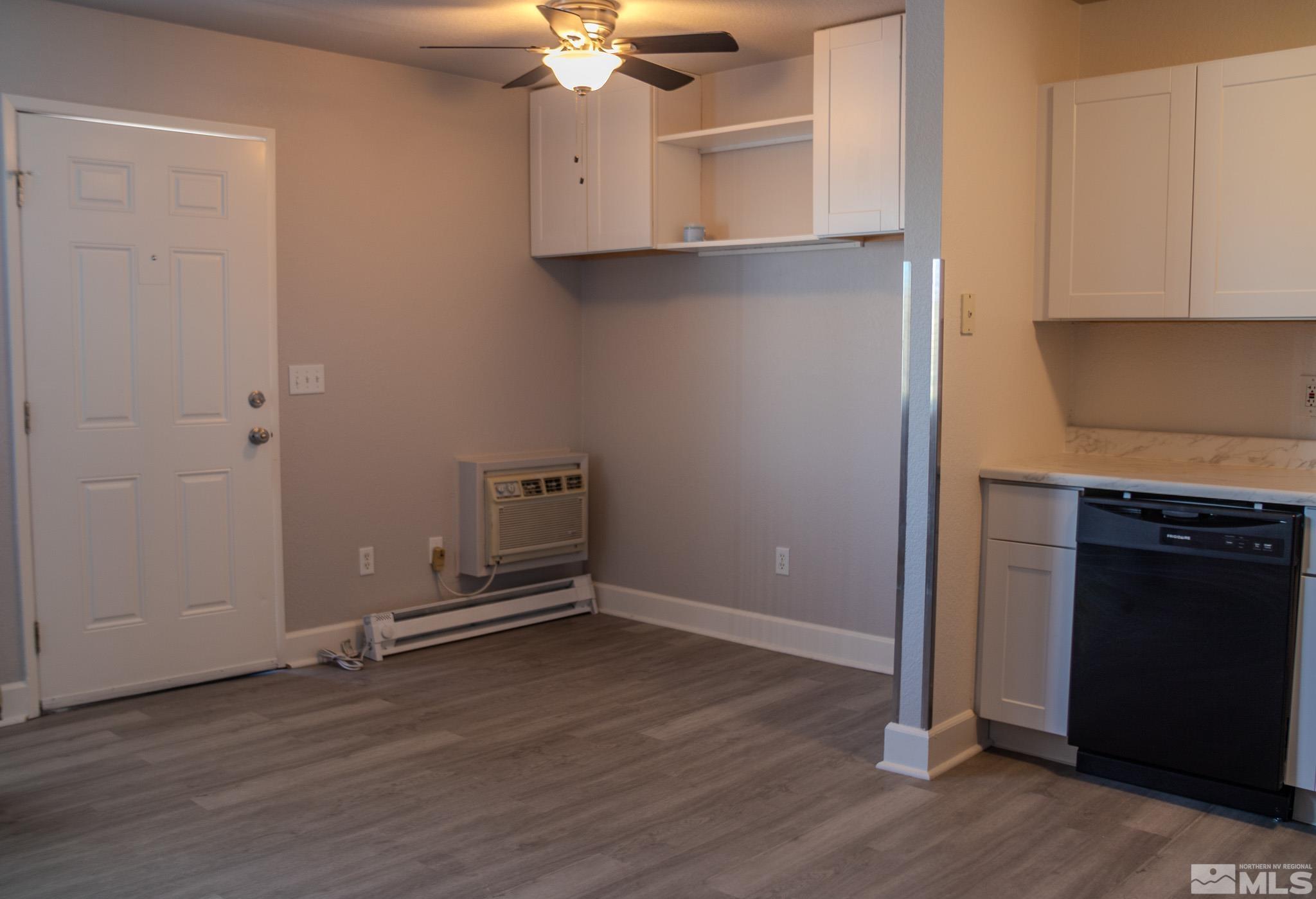 175 E Grove St Apt 30