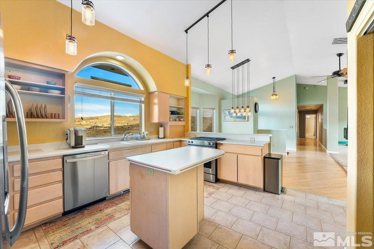 565 Valle Verde Drive