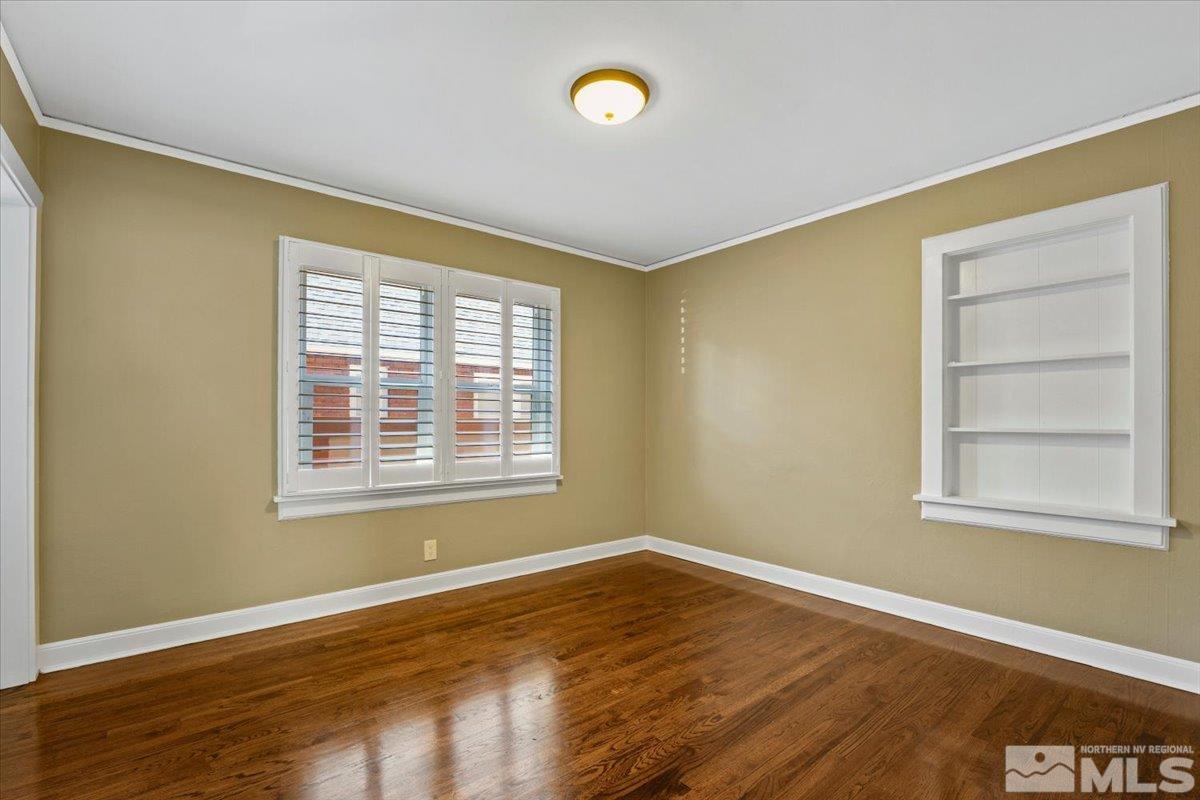 633 John Fremont
