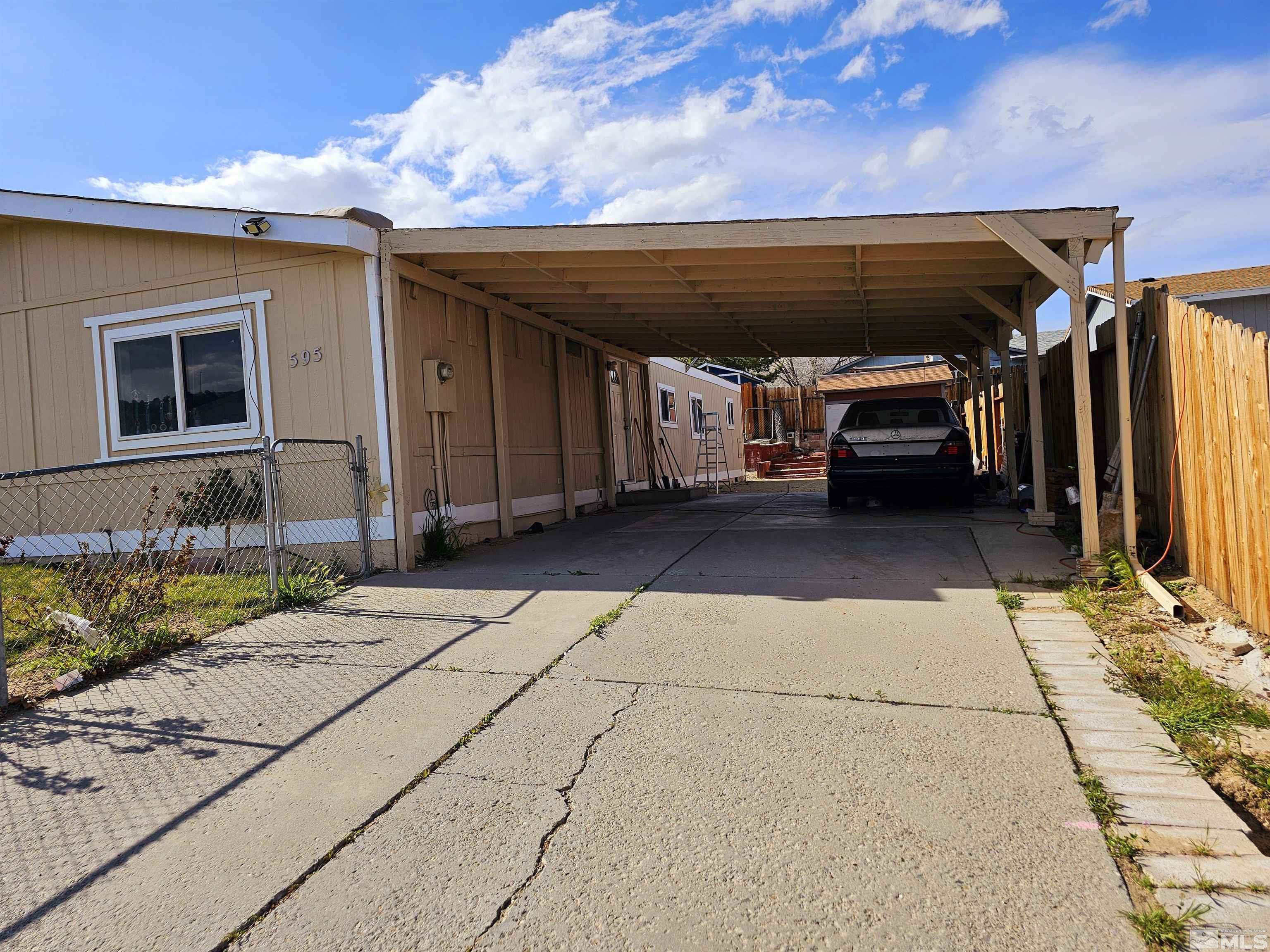 595 Jenni Lane