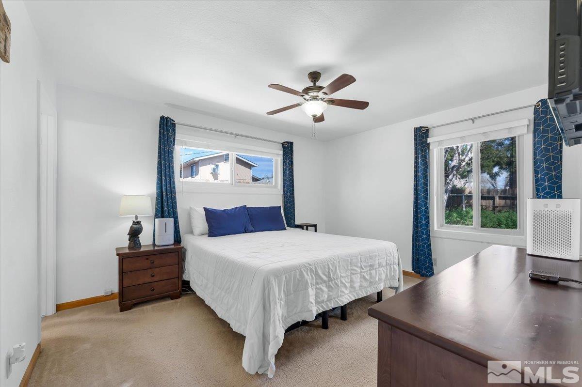 1640 Emerald Place