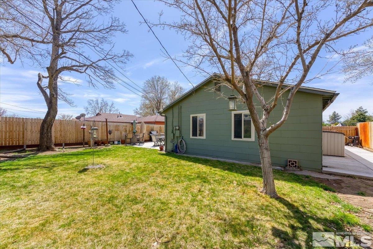 1640 Emerald Place