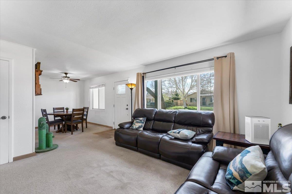 1640 Emerald Place