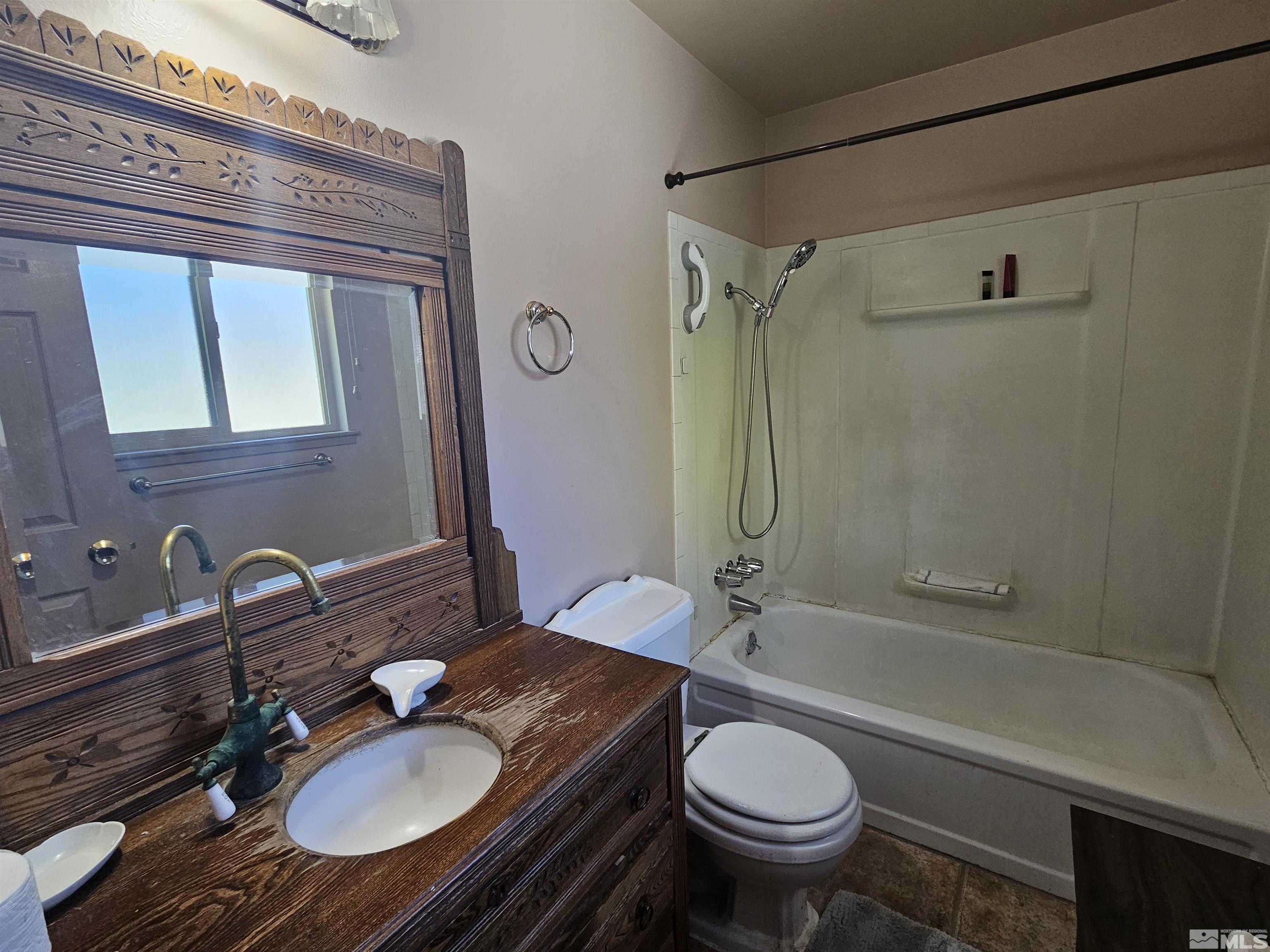 351 Abbay Way