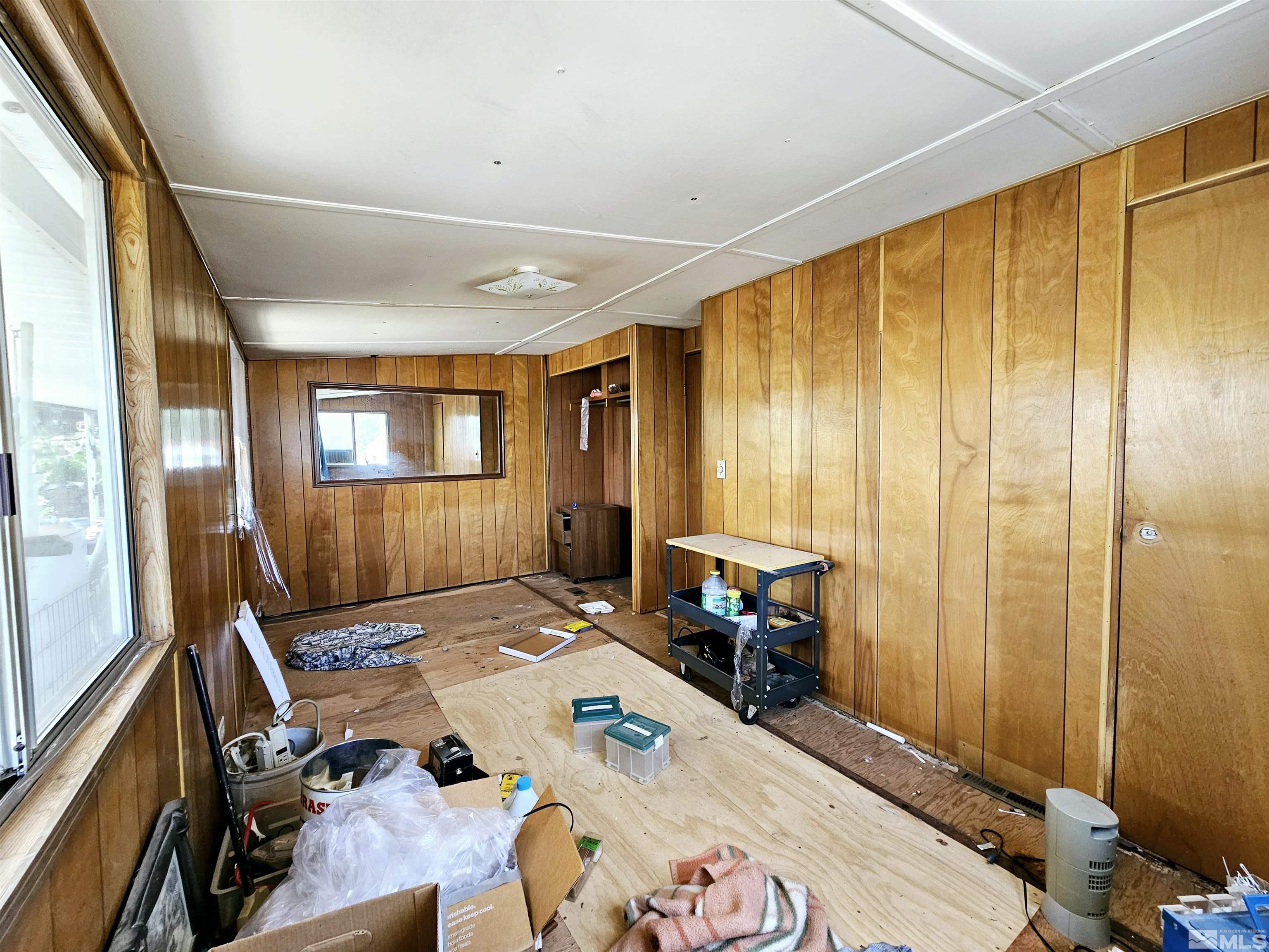 165 W 2nd Avenue