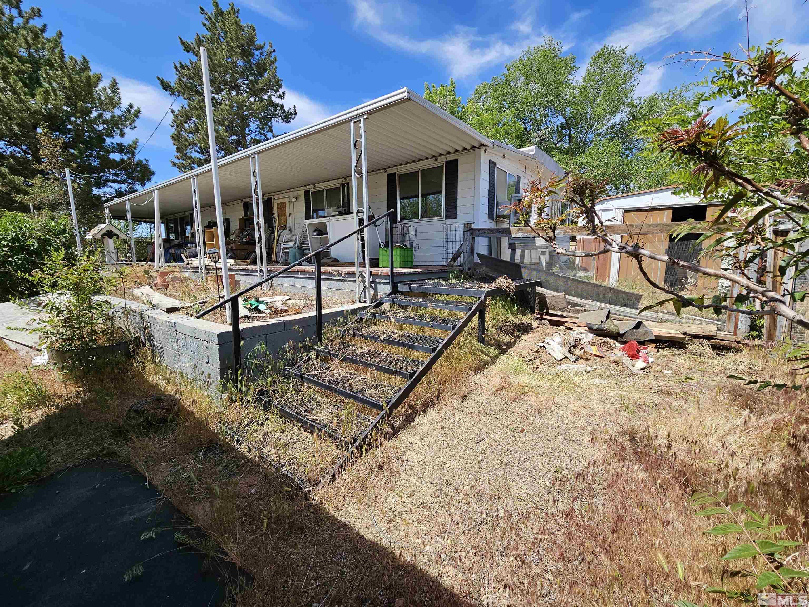 165 W 2nd Avenue