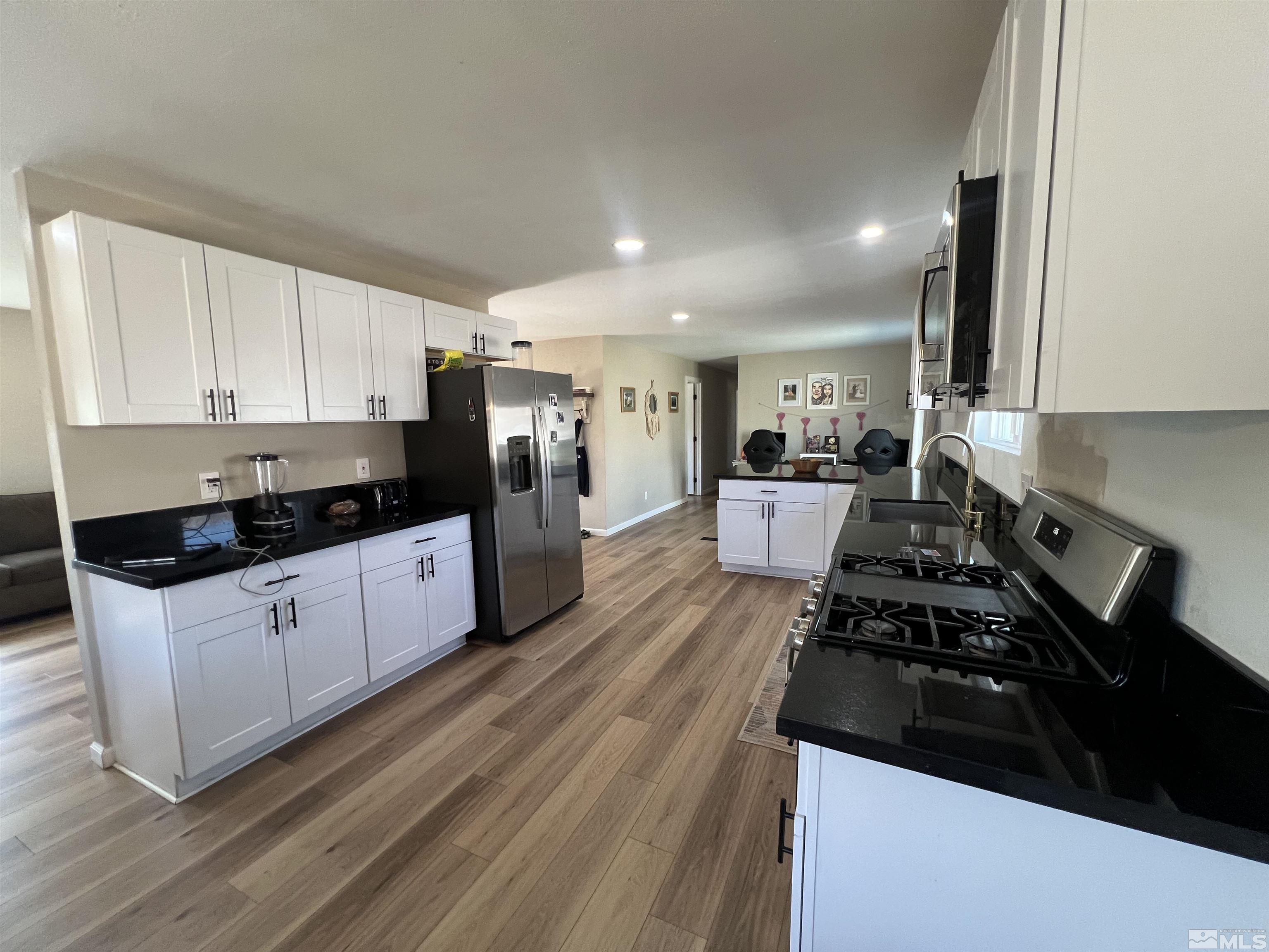 4689 W Leonesio Drive
