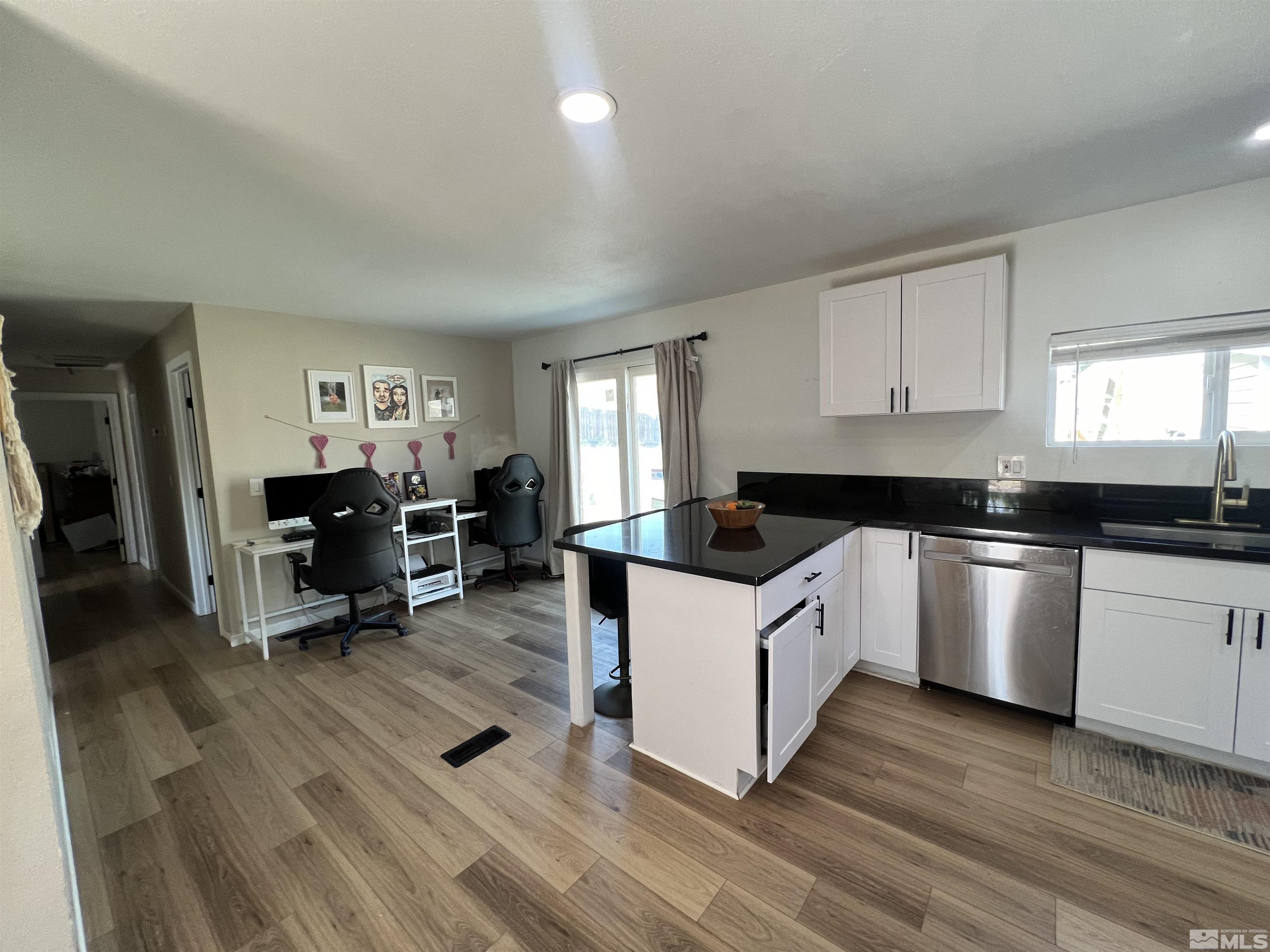 4689 W Leonesio Drive