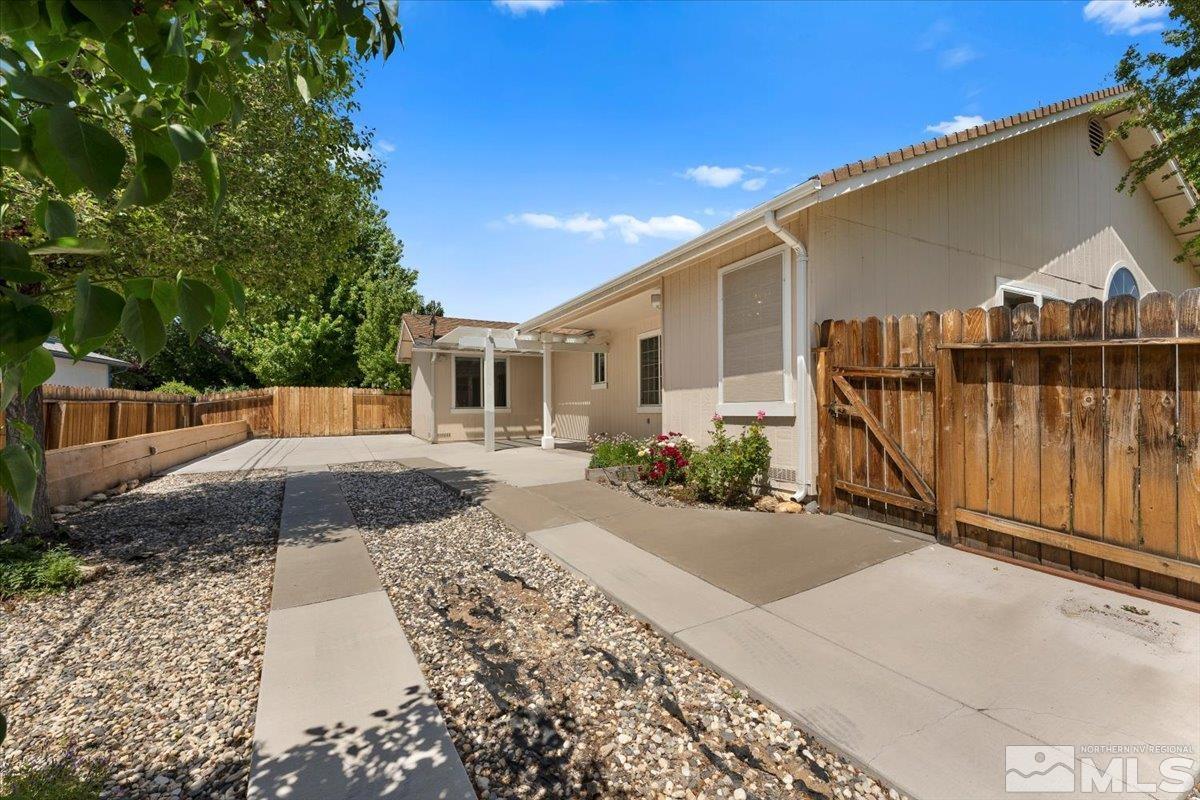 985 Bernice Court