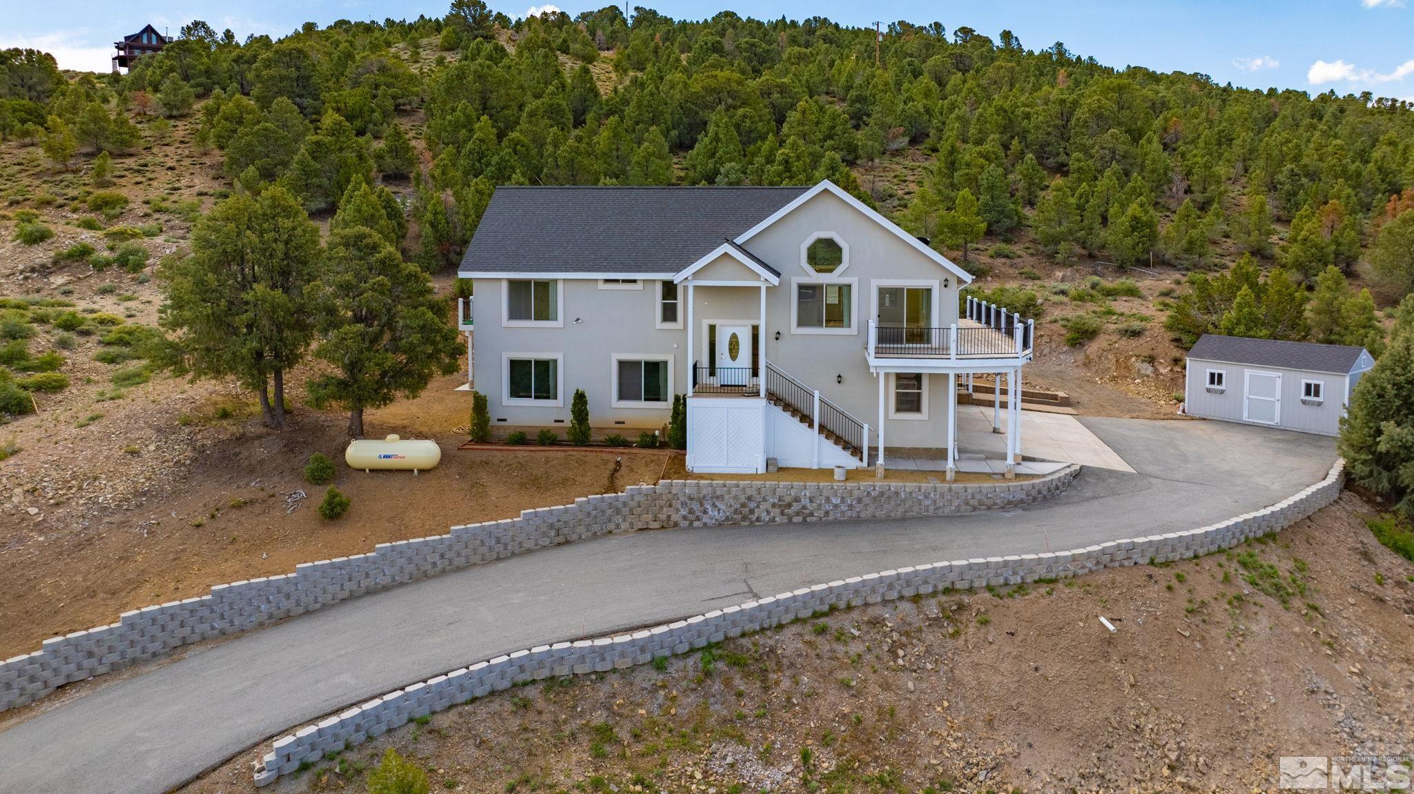 1321 Bonanza Rd