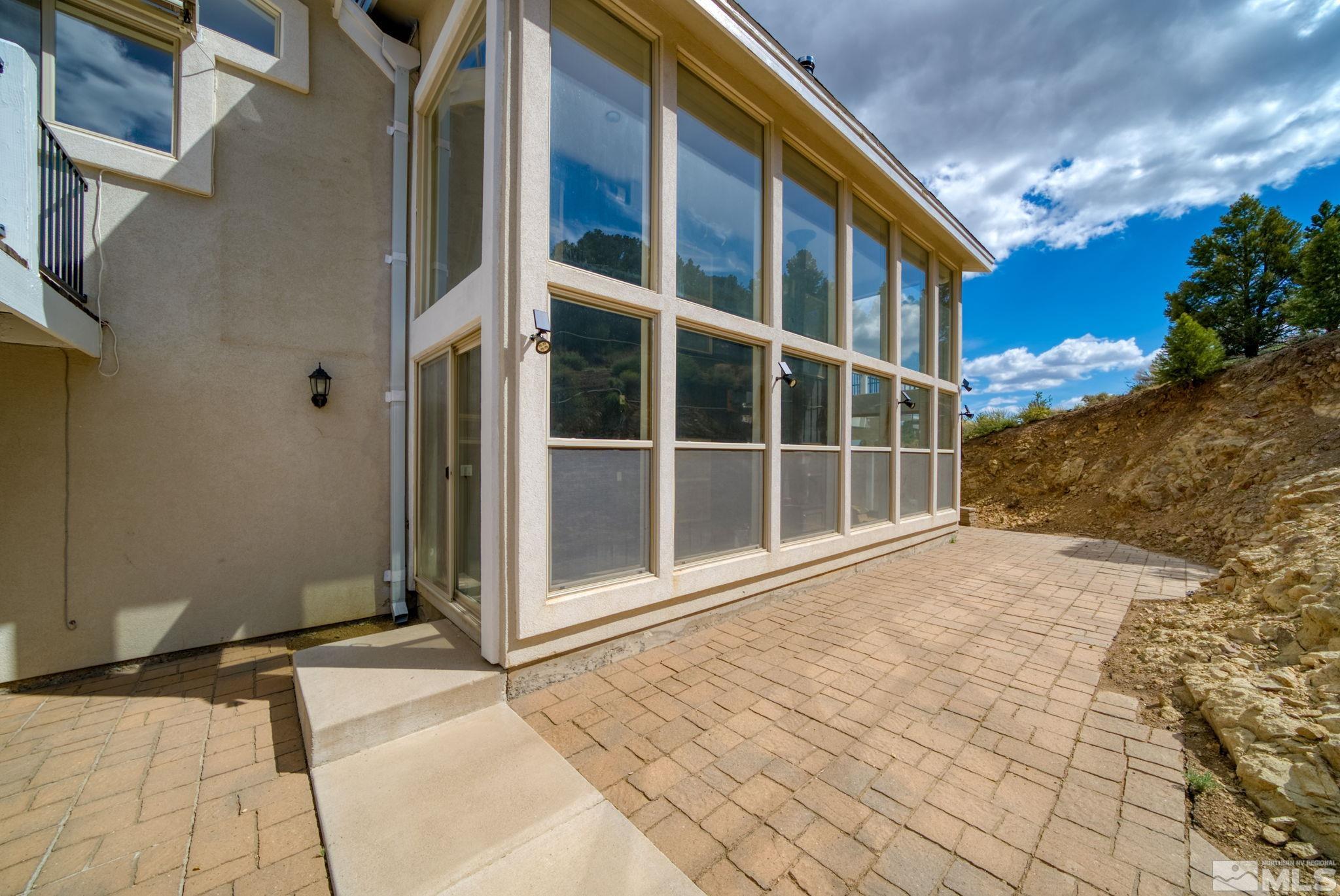 1321 Bonanza Rd
