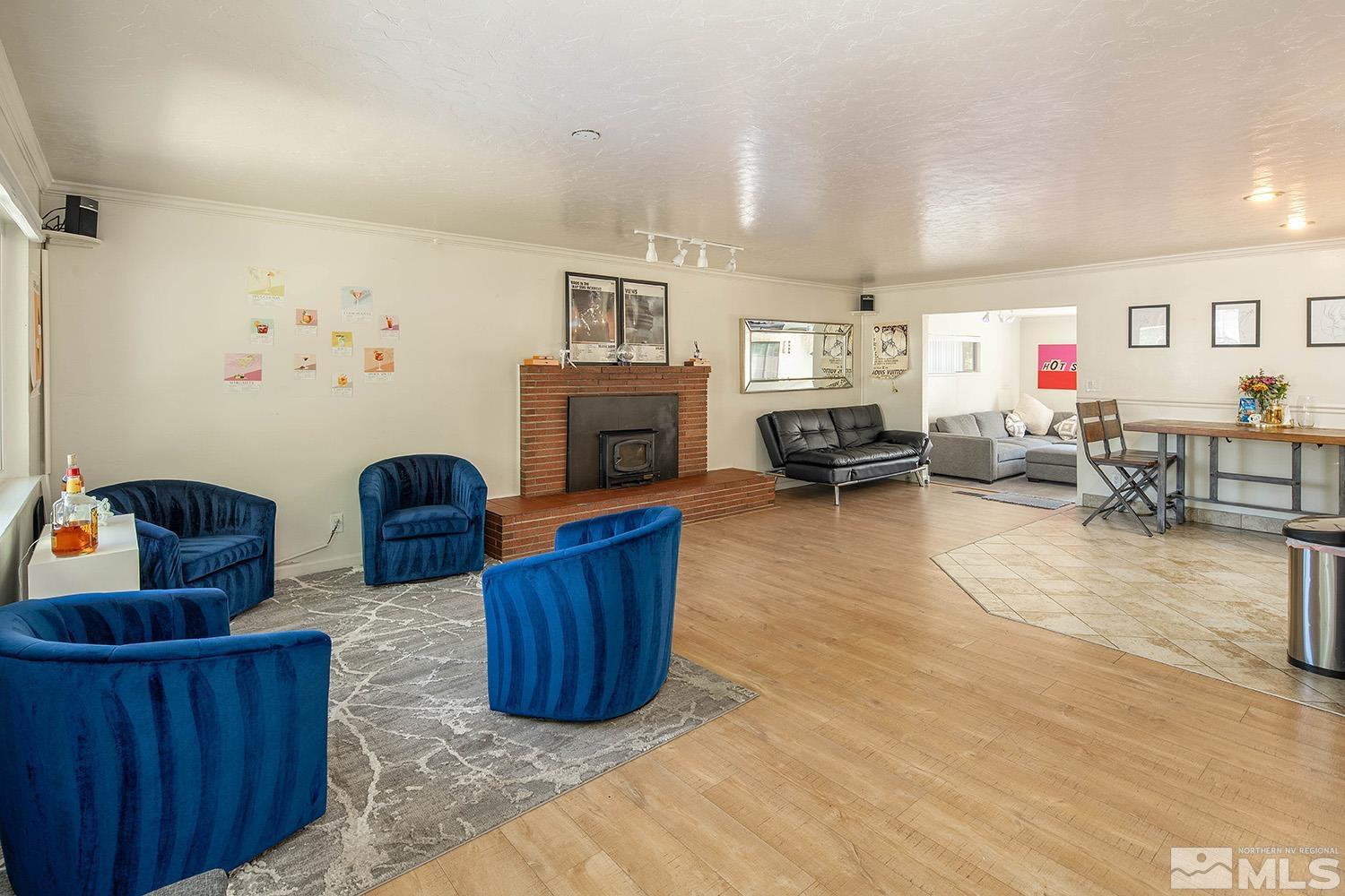 1500 Surf Way