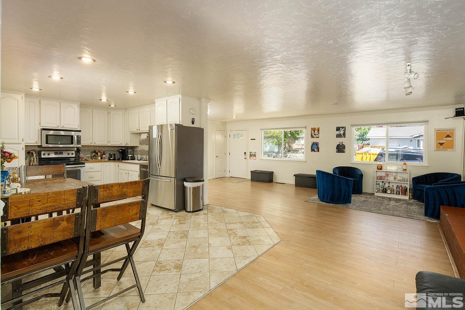 1500 Surf Way