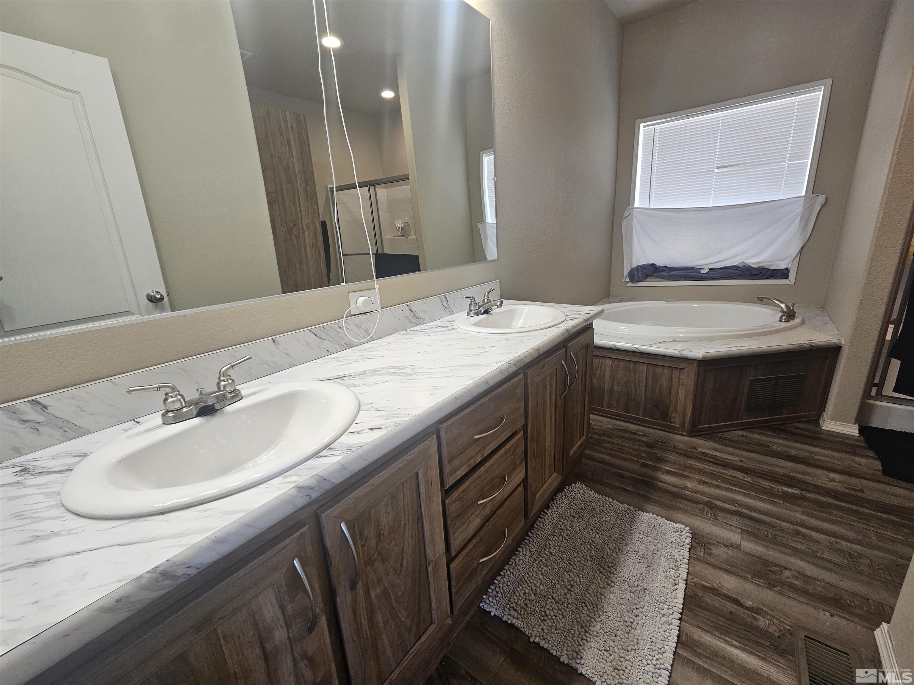 5905 Amargosa Drive